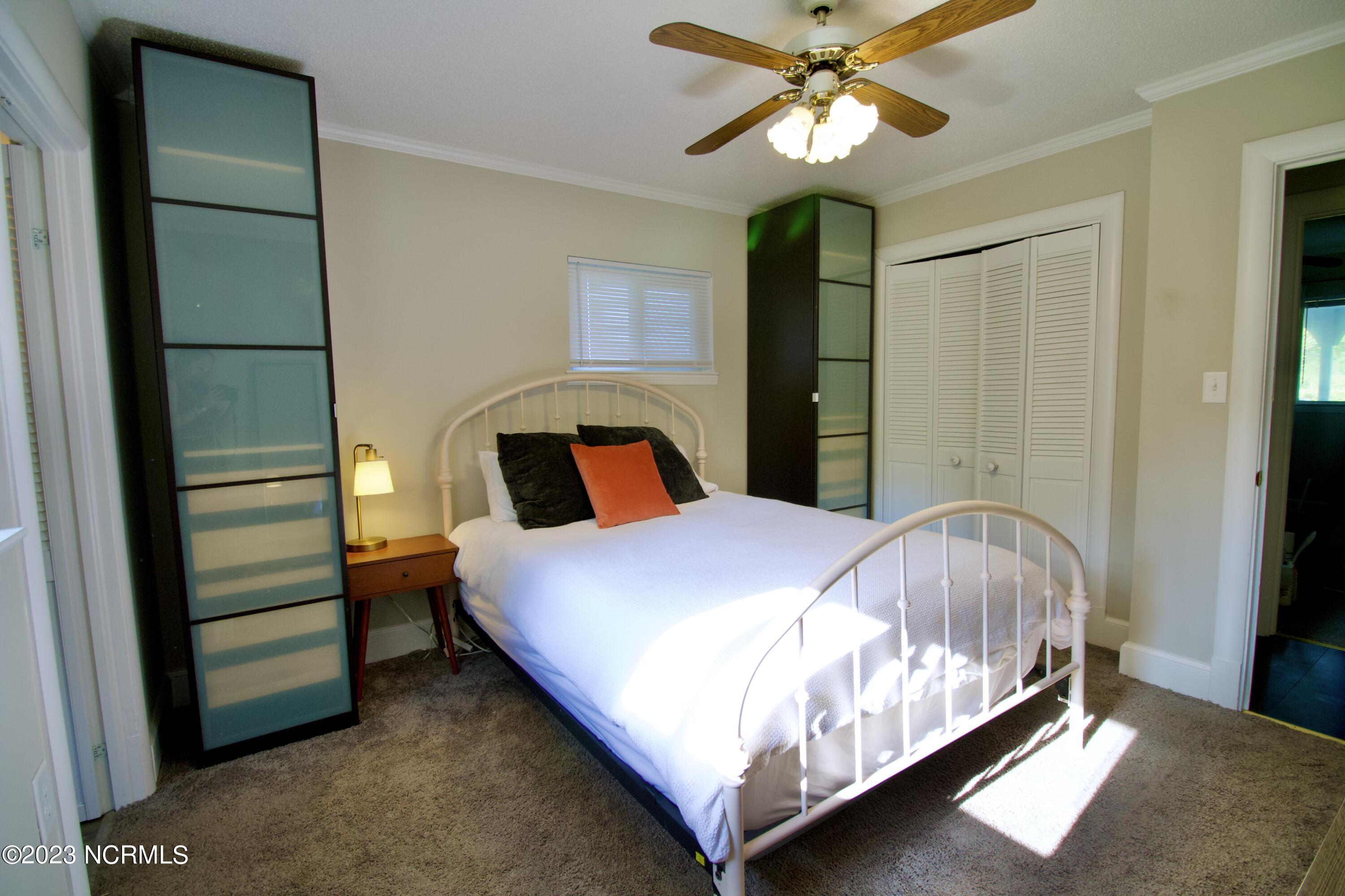 100552600 | Photo 15