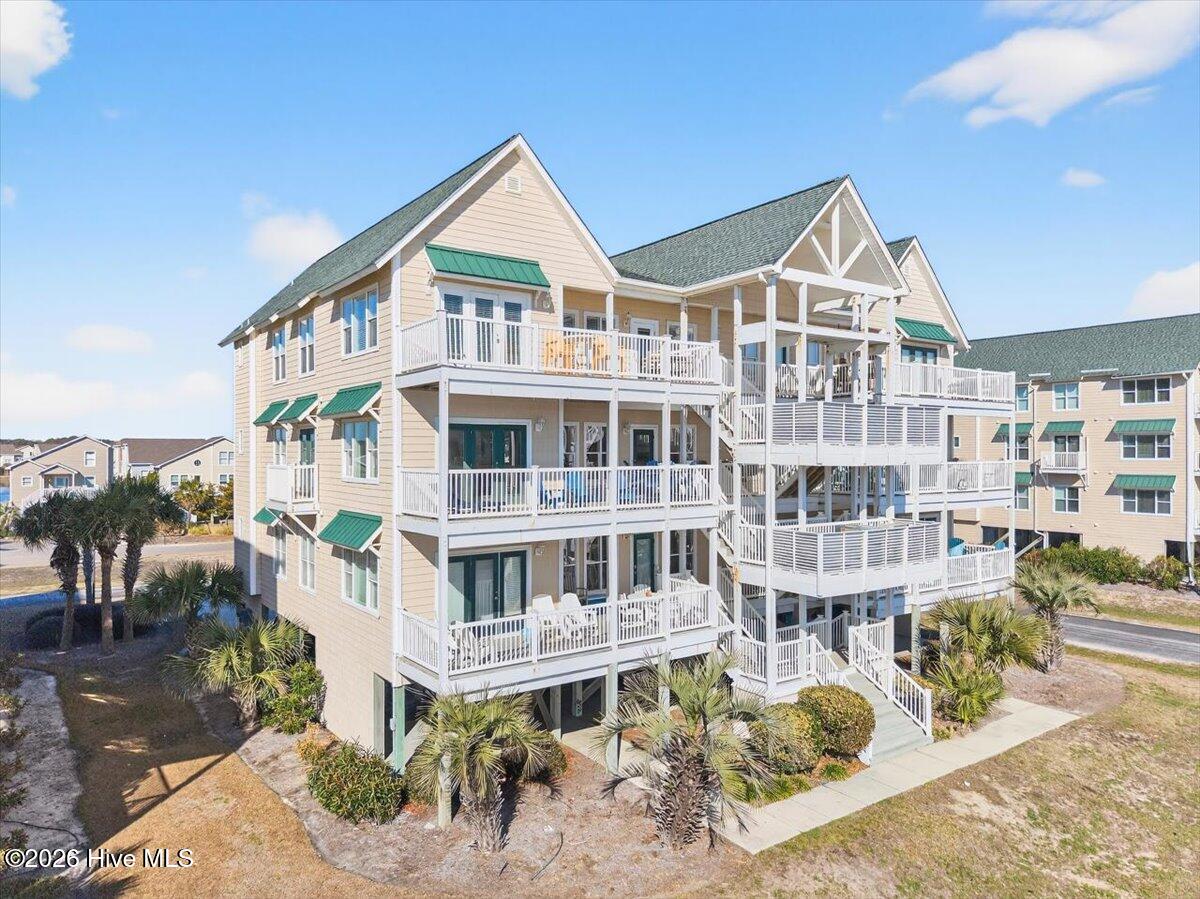 100552949 | Photo 34