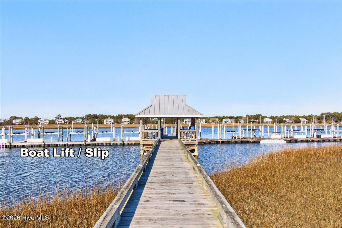 102 Lucas Cove, Oak Island, NC, 28465