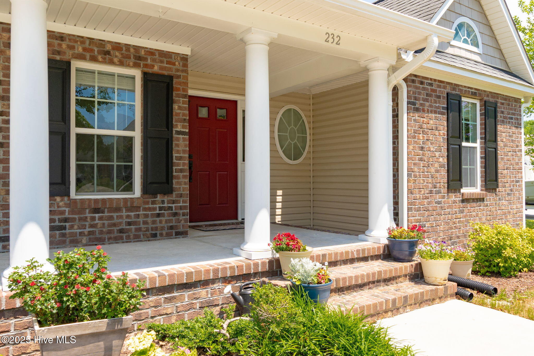 232 E Ivybridge Drive, Hubert, NC 28539 – photo 2: 6-web-or-mls-chadwick-visuals-232-e-ivey