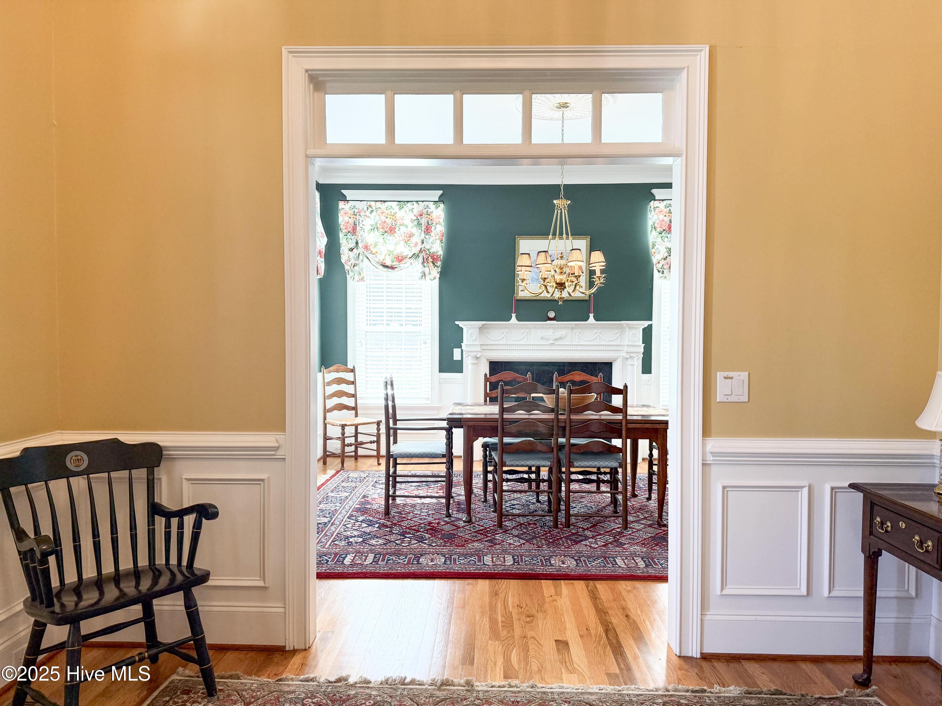 100561292 | Photo 39