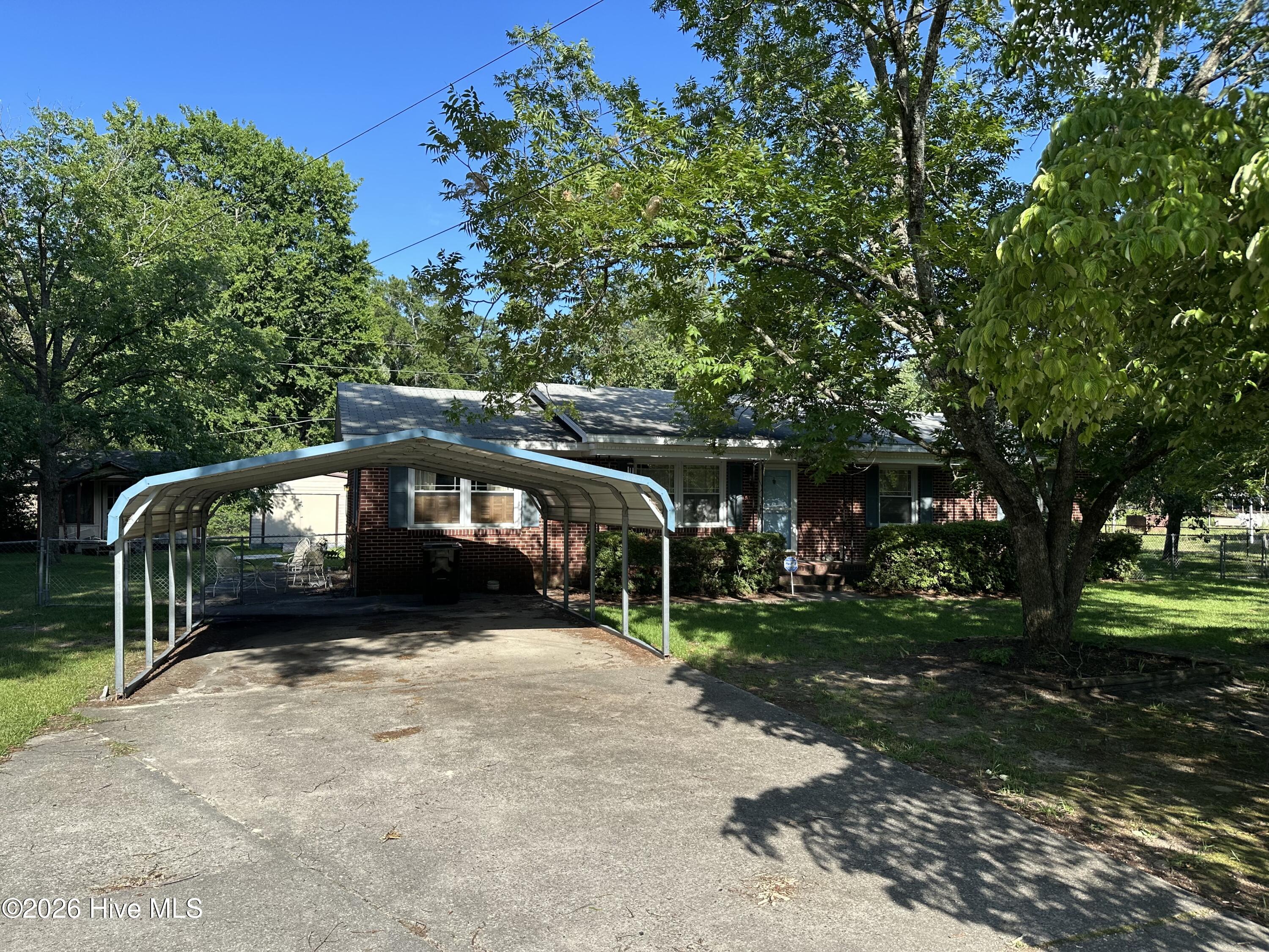 Exterior photo of 14180 Kiser Road, Laurinburg, NC 28352. MLS: 100583926