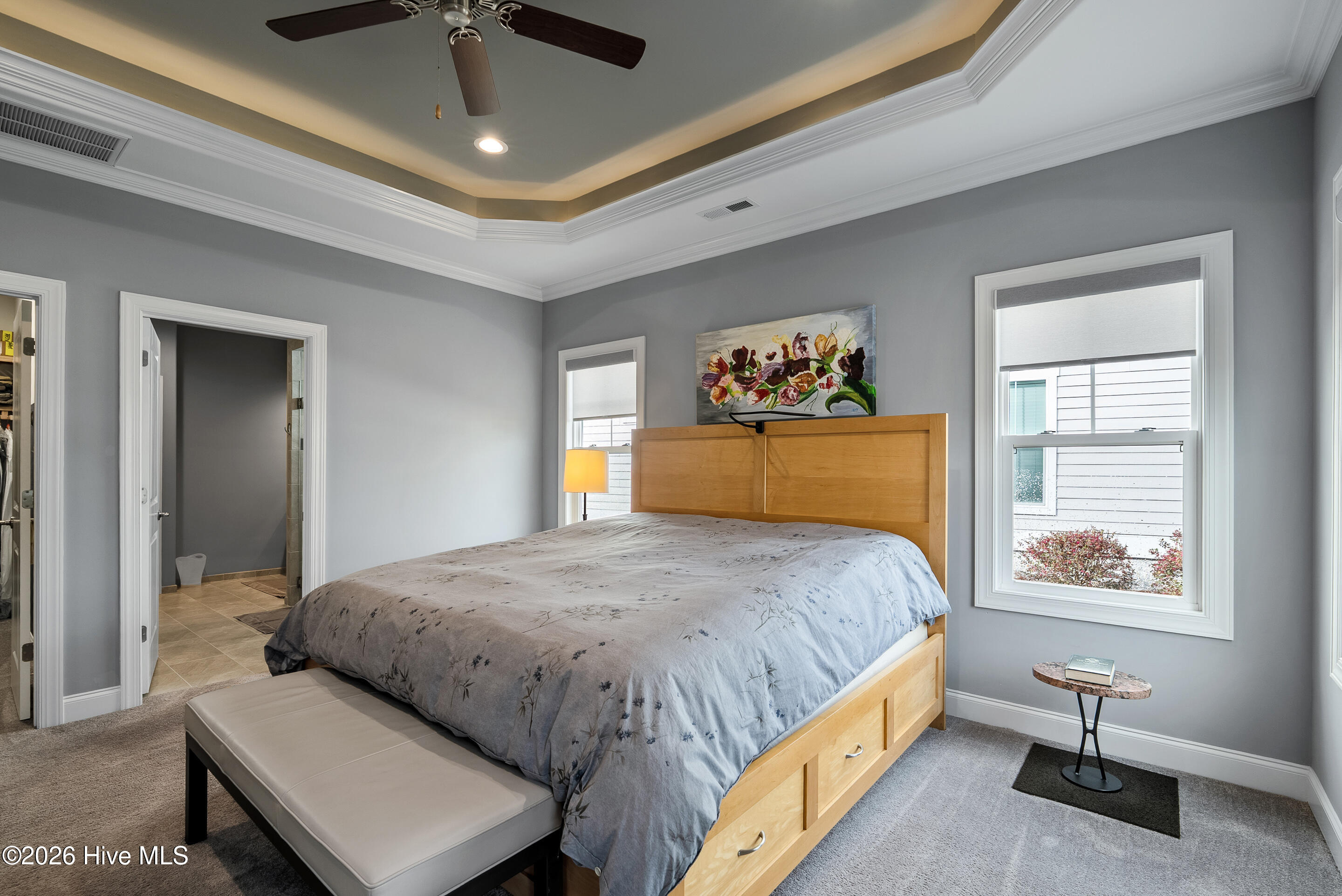 100559737 | Photo 26