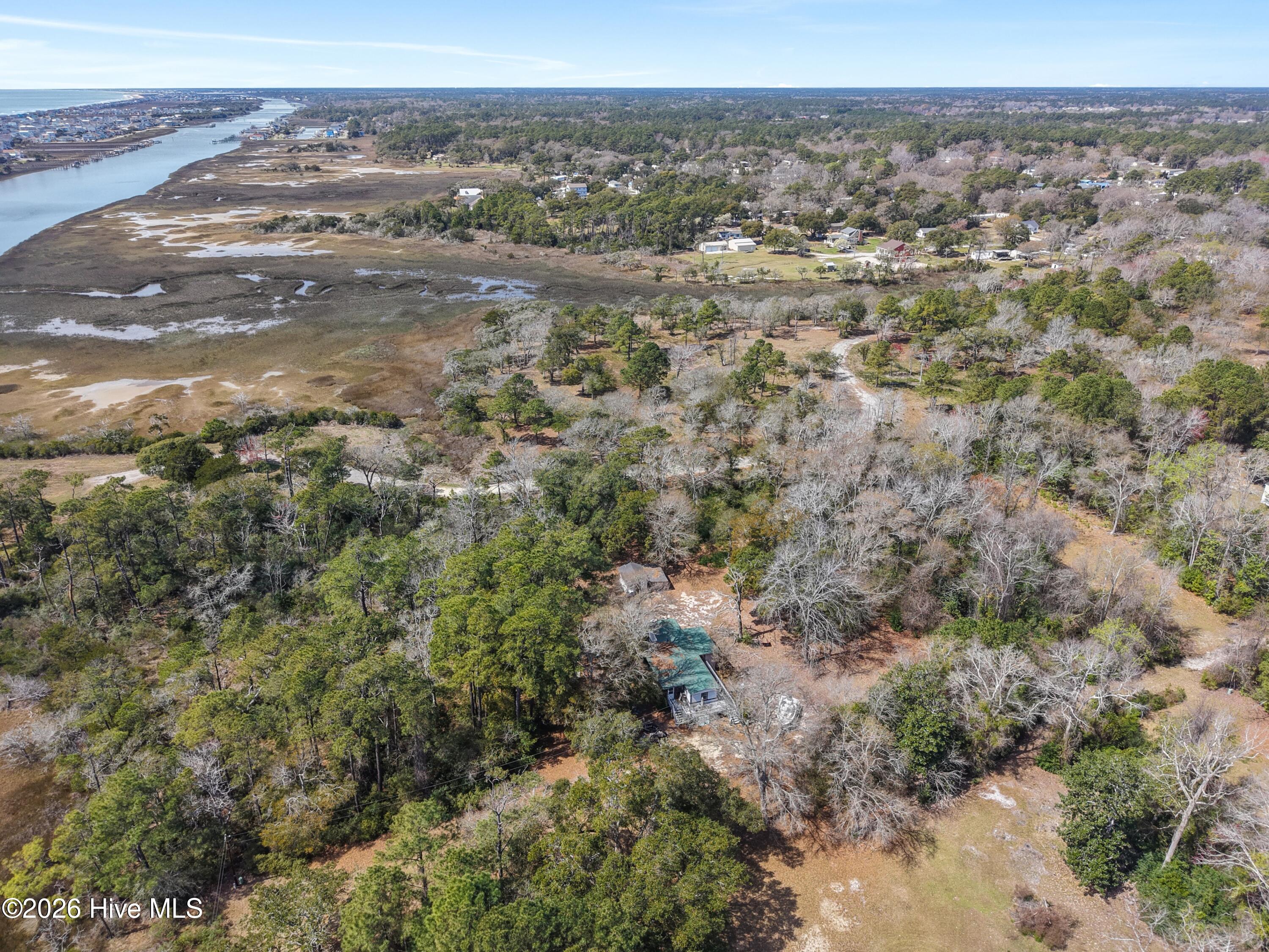 100567014 | Photo 34