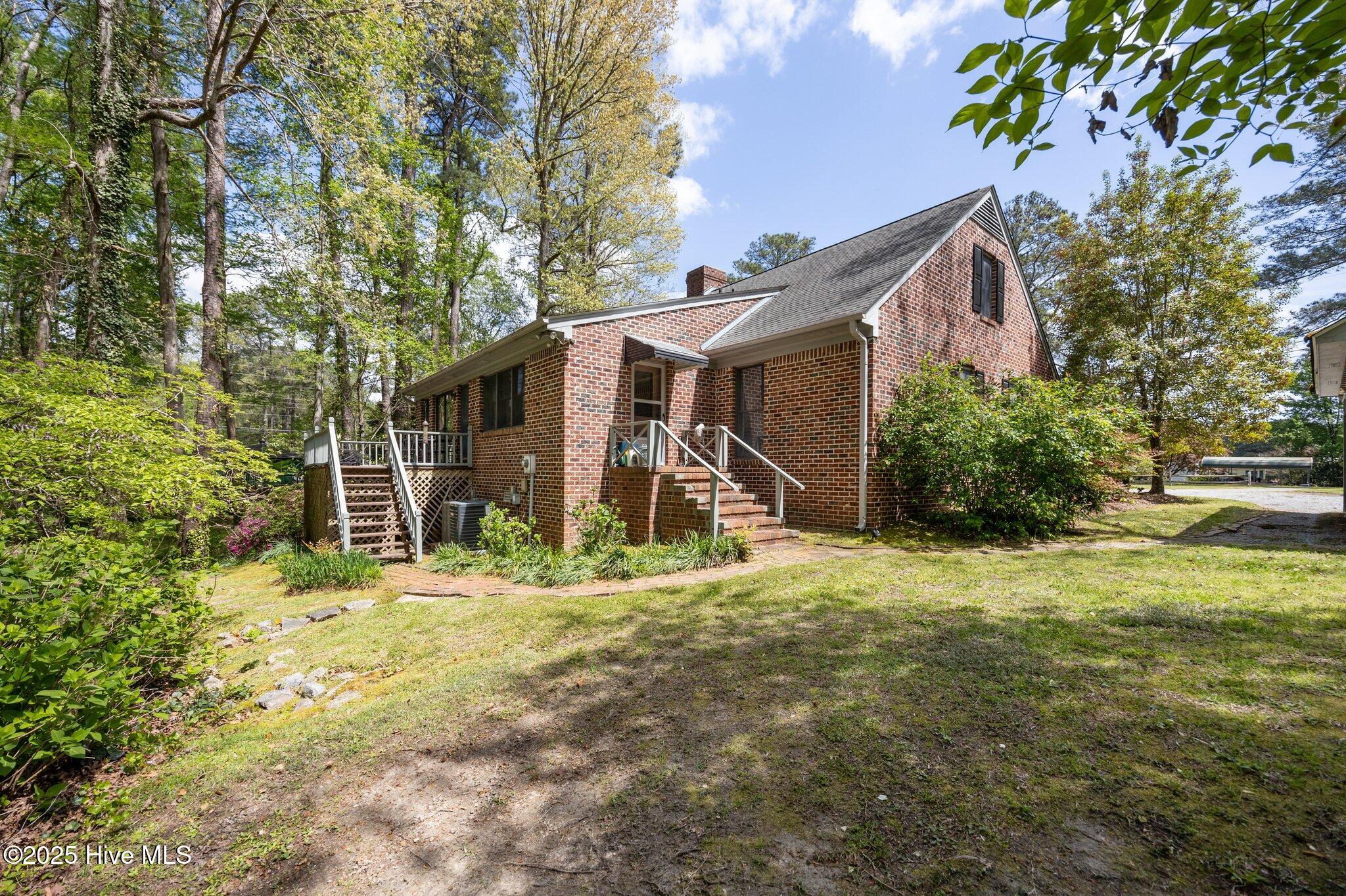 103 Camelia Drive, Washington, NC, 27889
