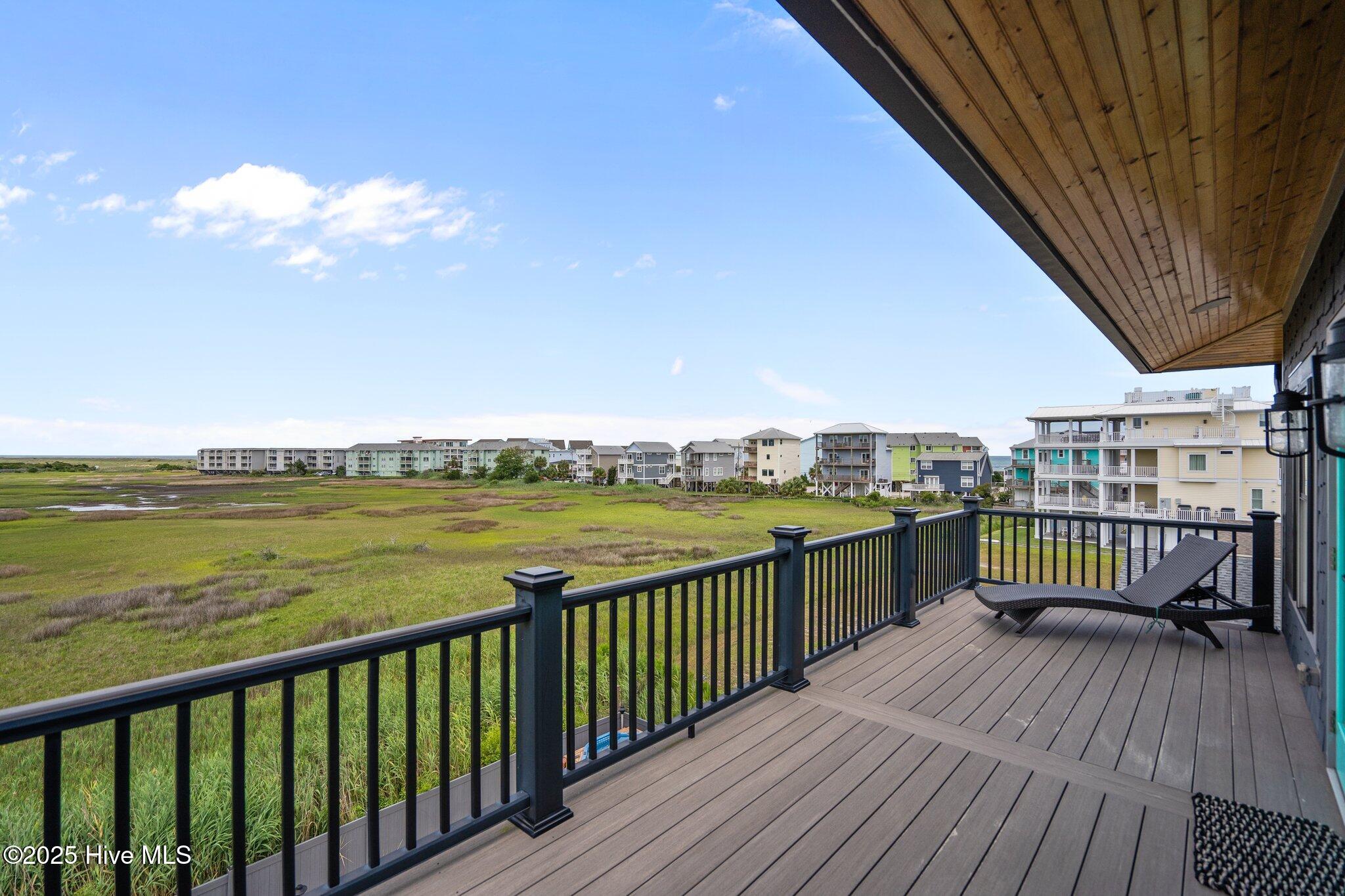 100514029 | Photo 62