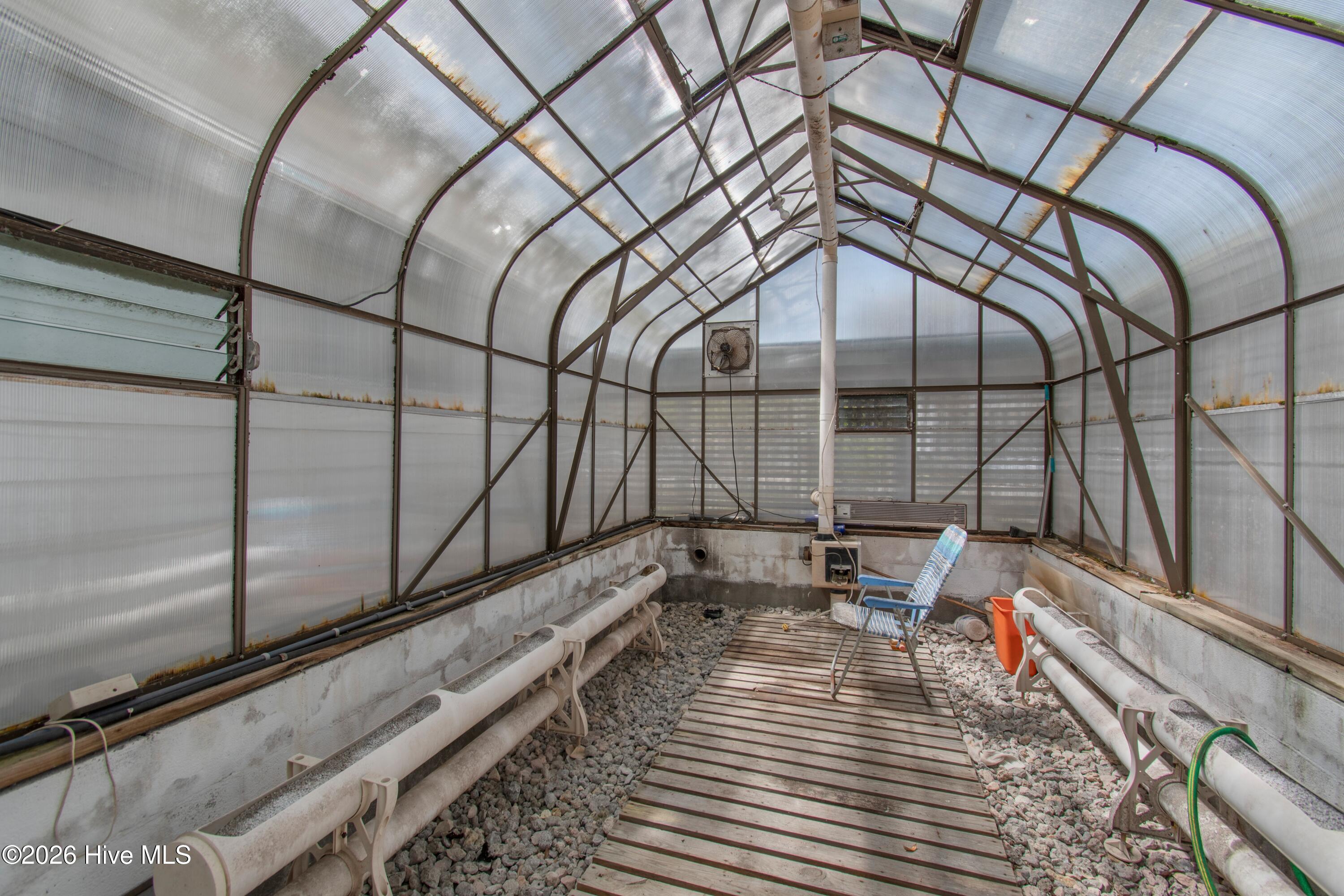 100566206 | Photo 12