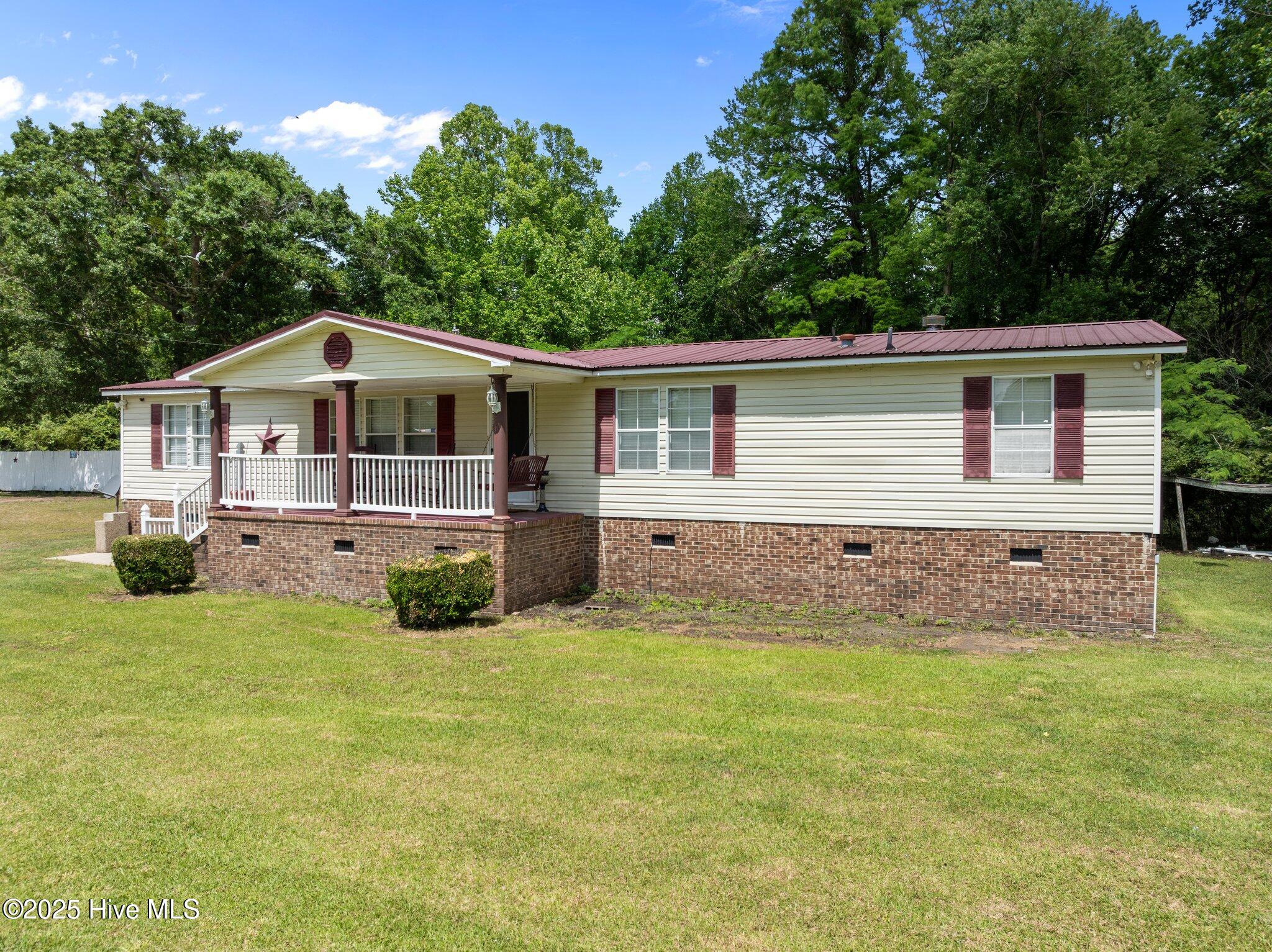 Homes for sale in Washington, NC | 86 Mel Ln, Washington, NC 27889 | MLS# 100505747