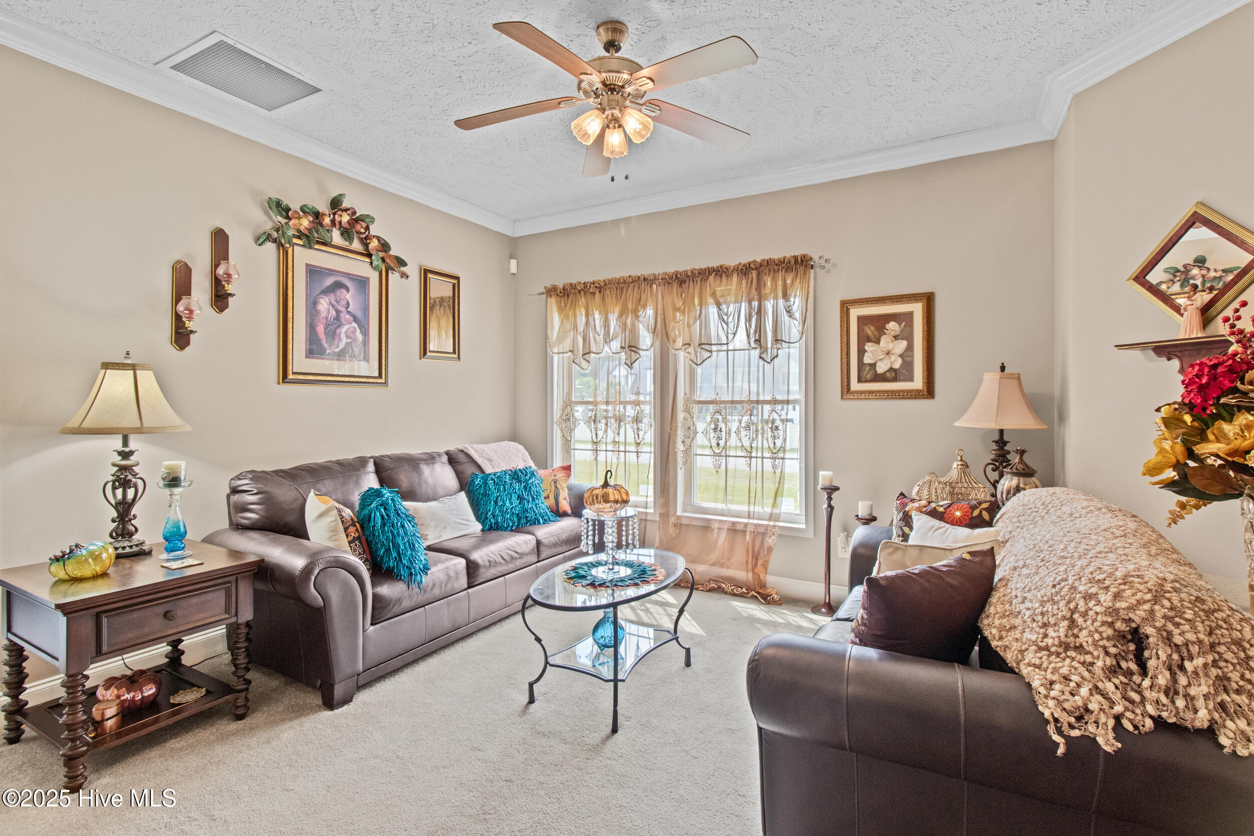 100505236 | Photo 12