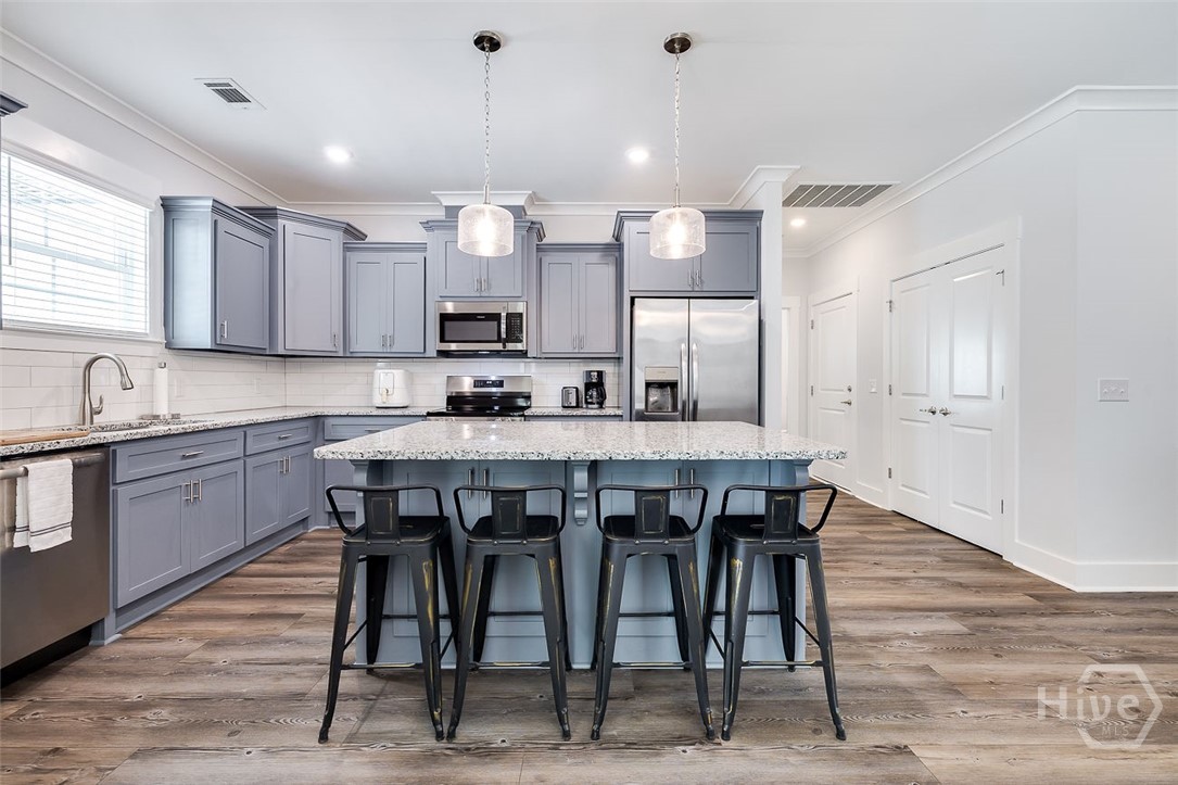 Homes for sale in Jesup, GA | 200 W Melody Dr, Jesup, GA 31545 | MLS# SA339888