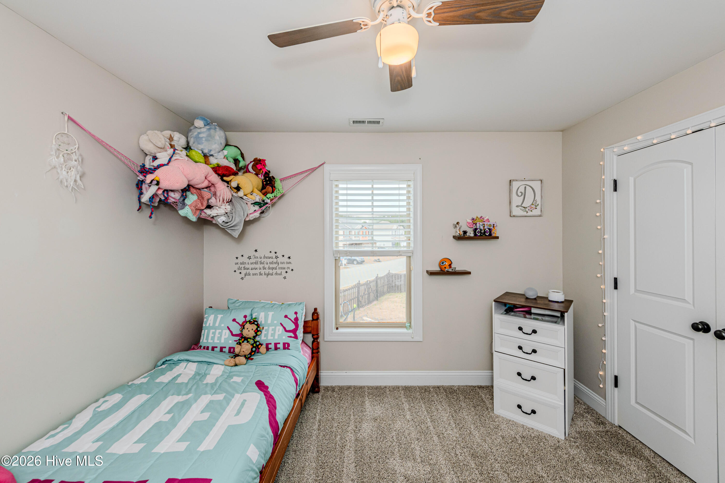 100555095 | Photo 11