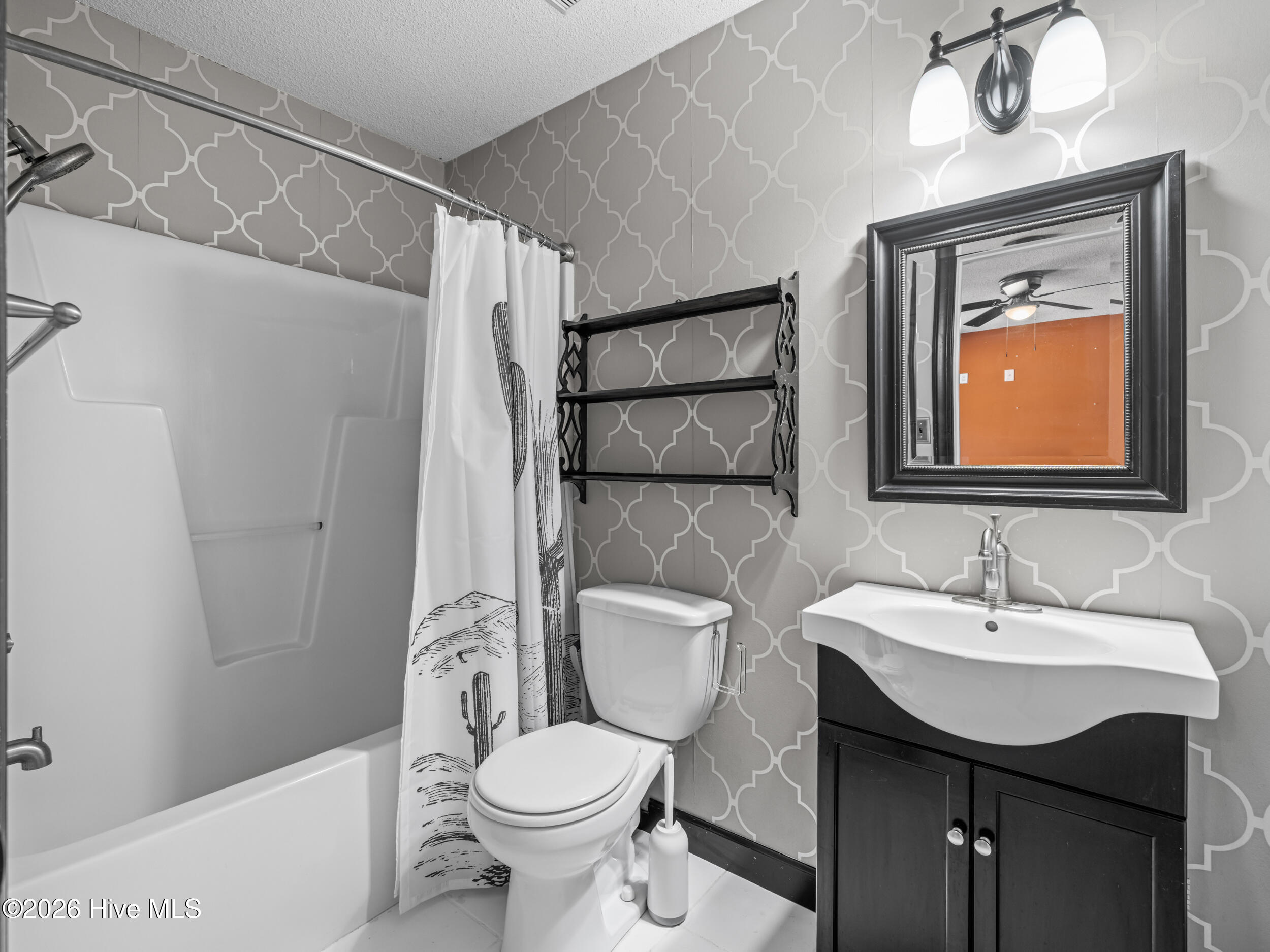 100547559 | Photo 30