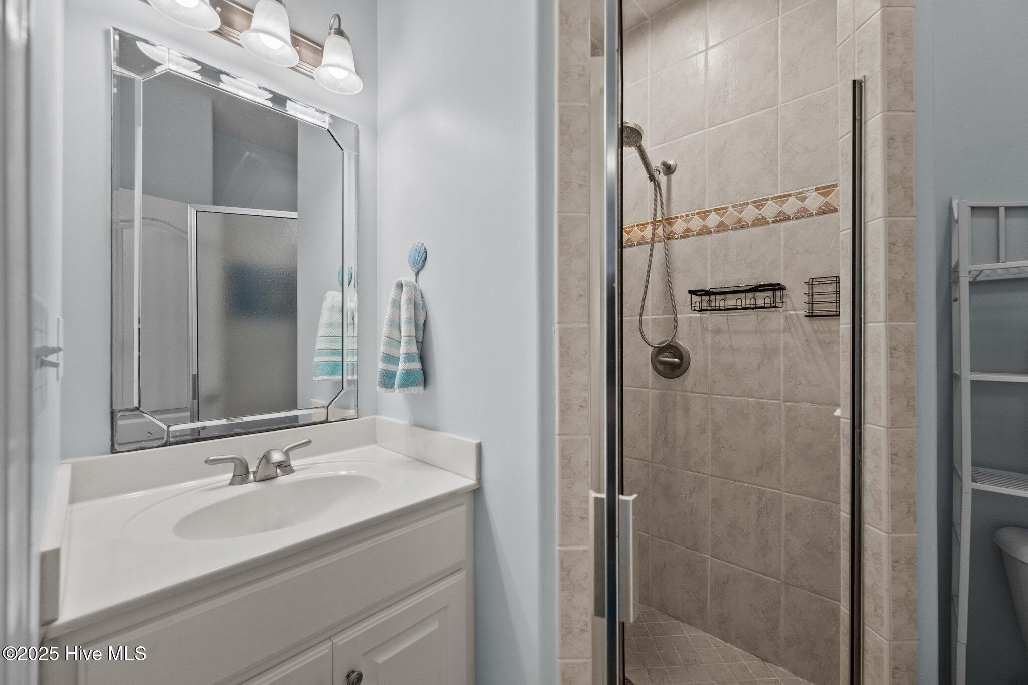 100531222 | Photo 20