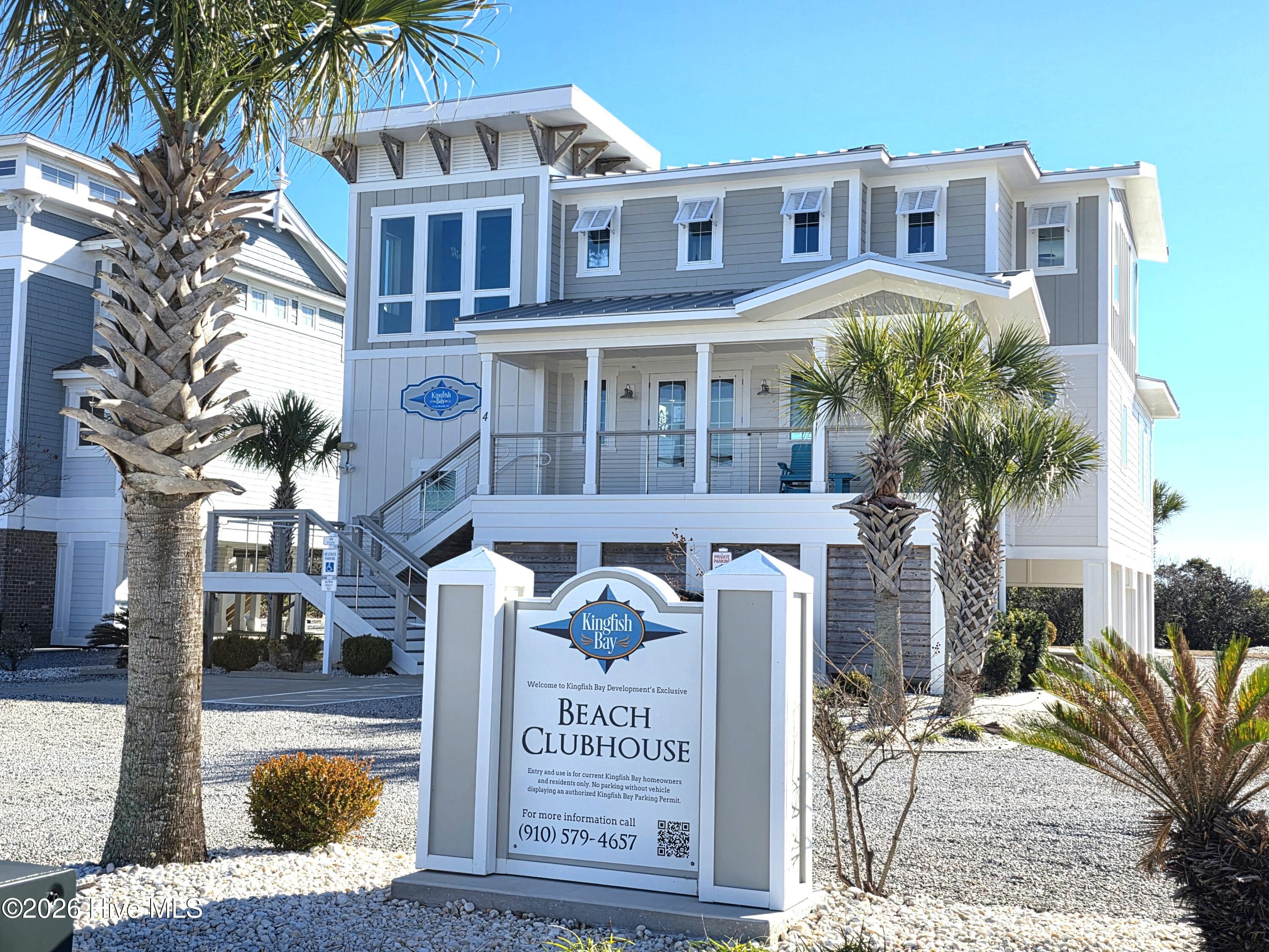 100546561 | Photo 38