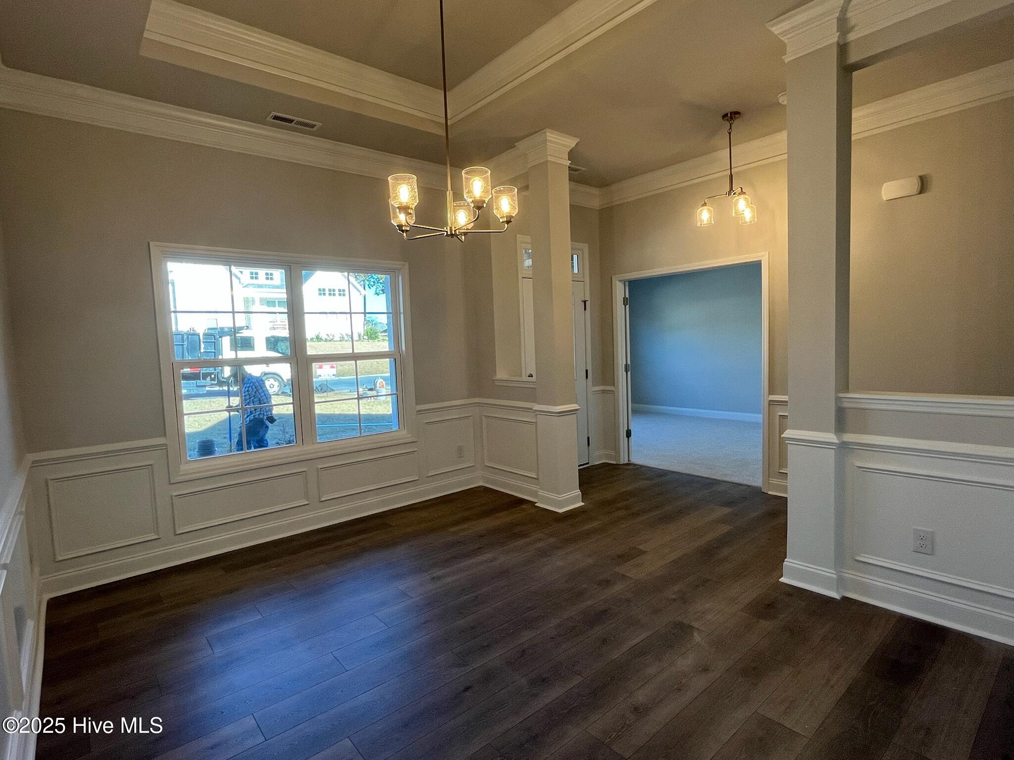 100459976 | Photo 10