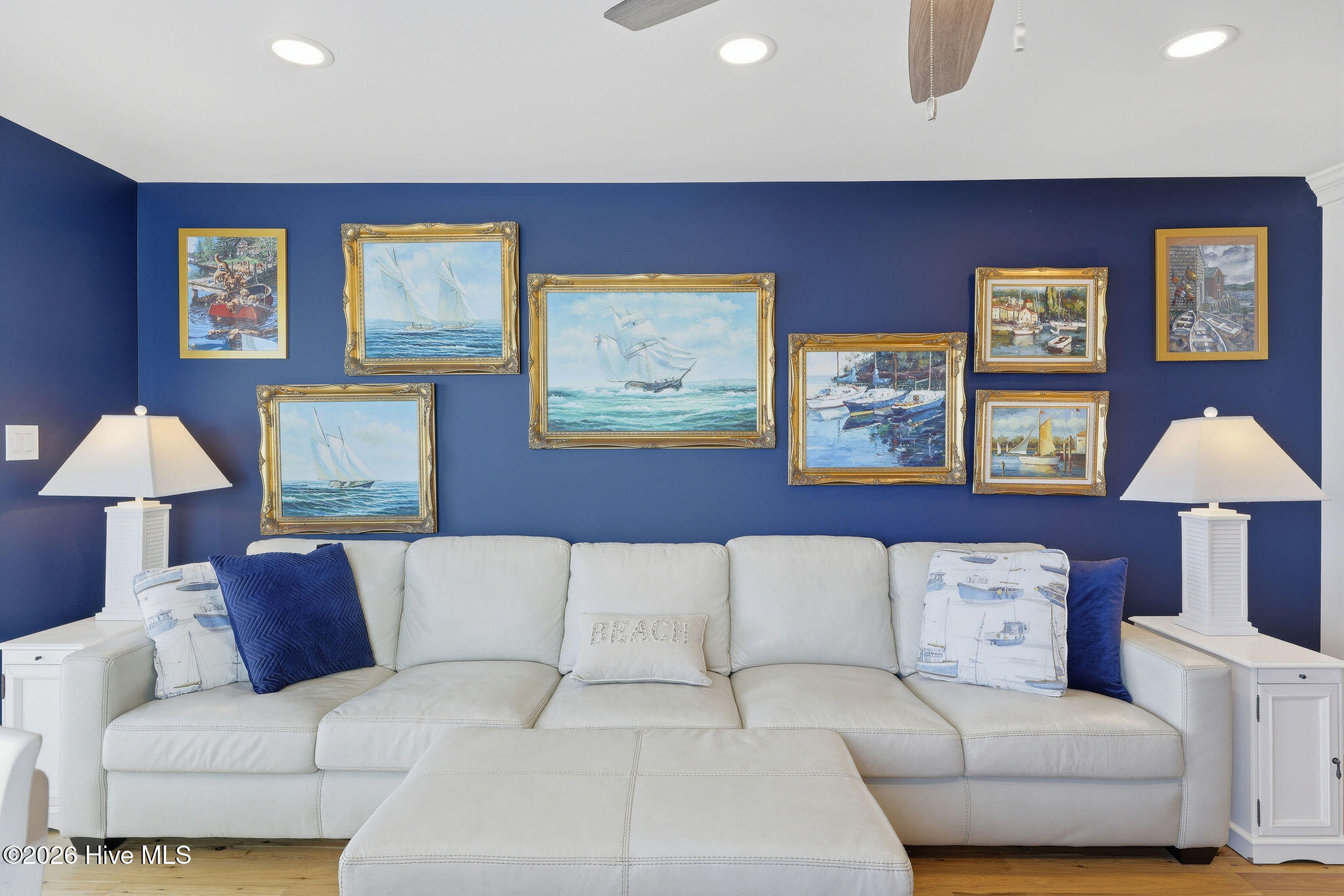 100559575 | Photo 13