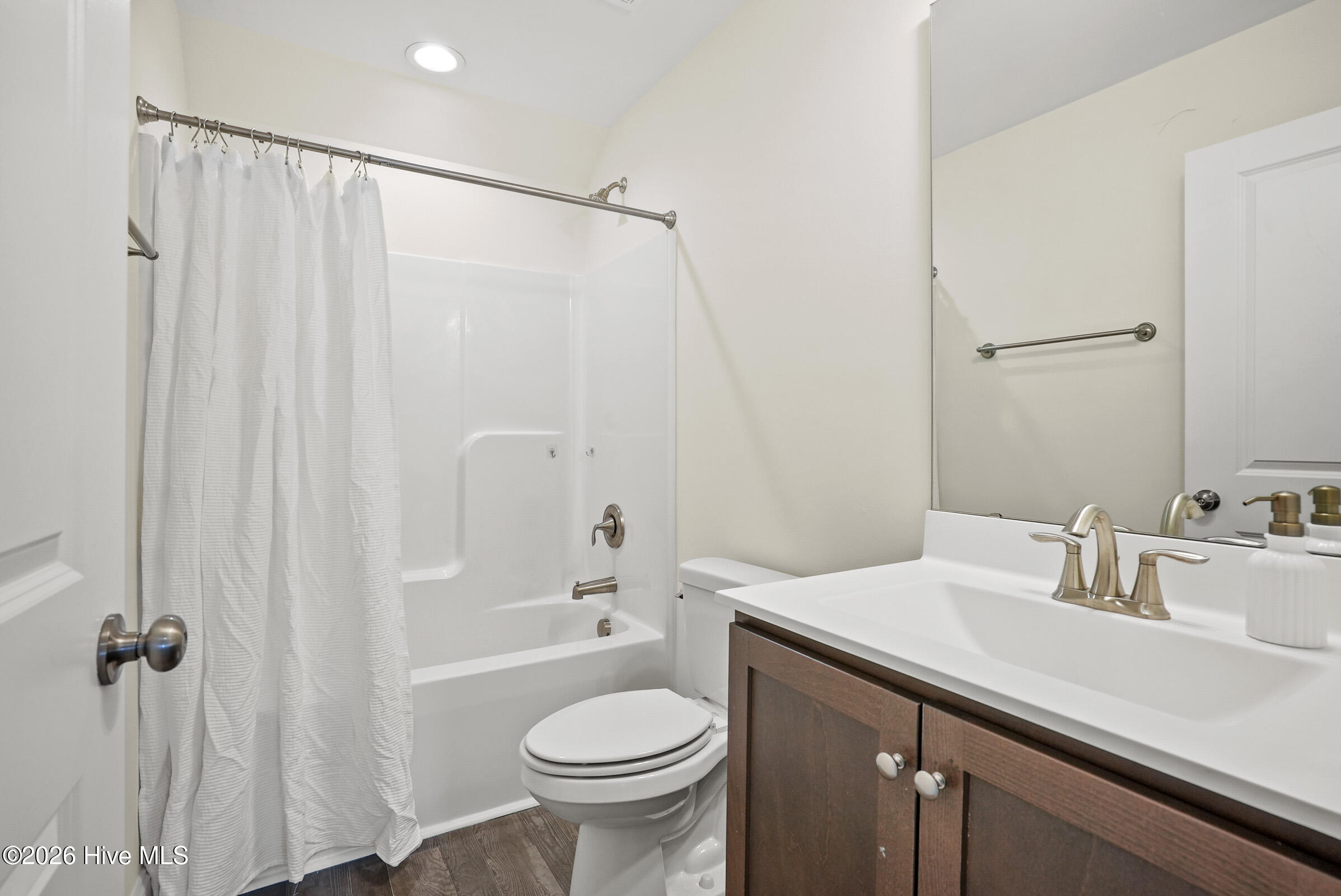 100552712 | Photo 31