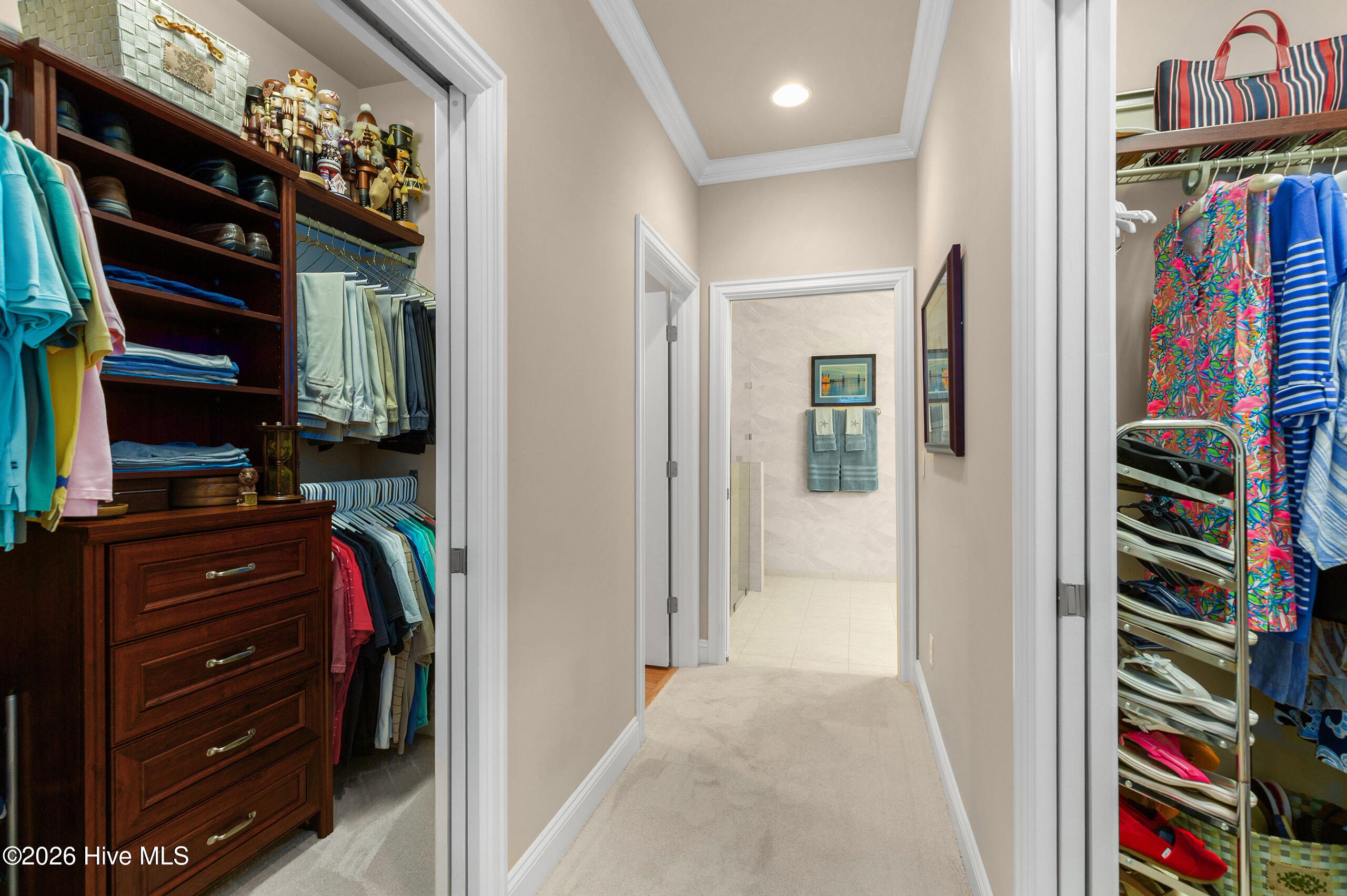 100567107 | Photo 28