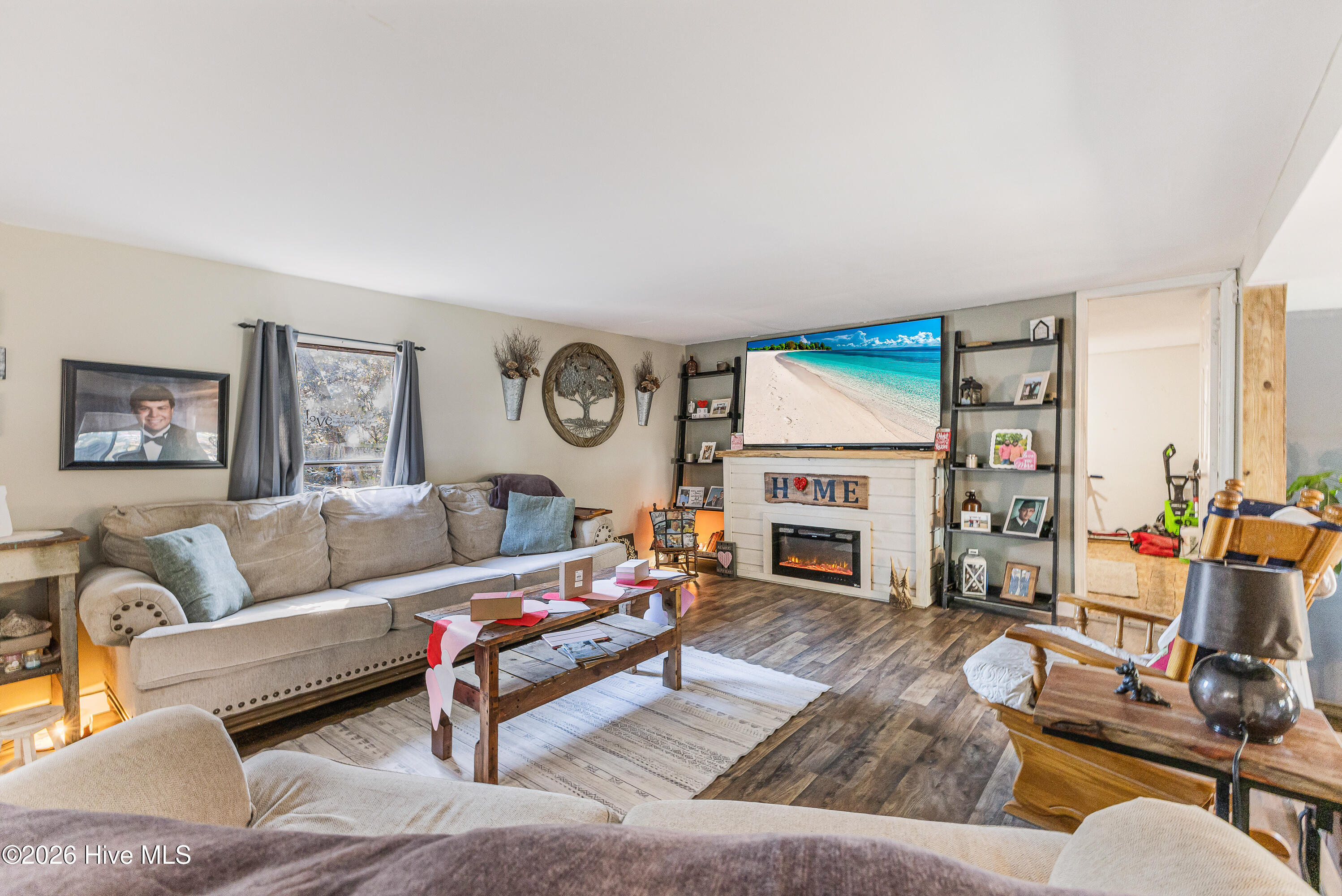 100557479 | Photo 10