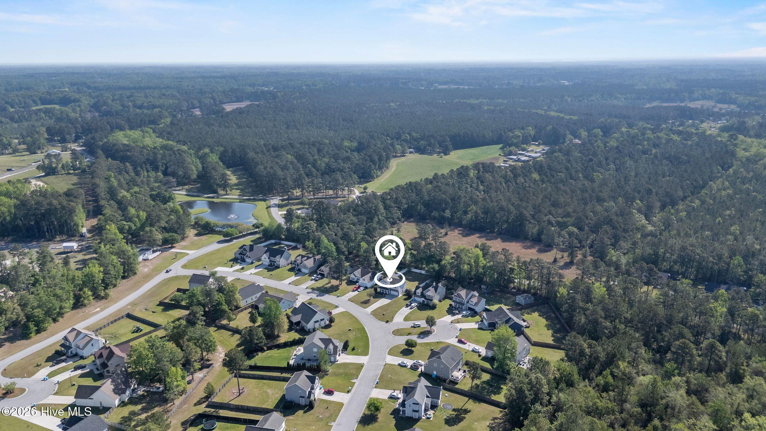 211 Wedgefield Circle,Maple Hill