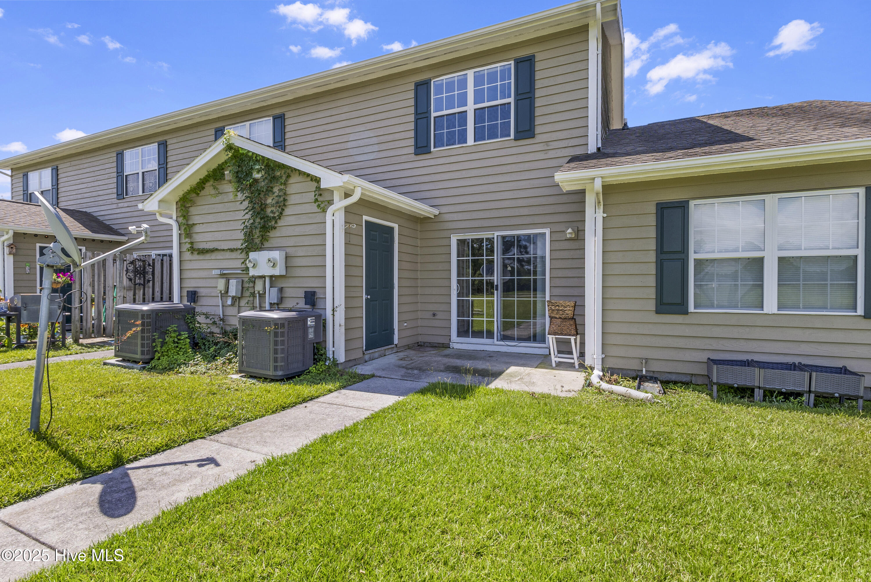 100529764 | Photo 20