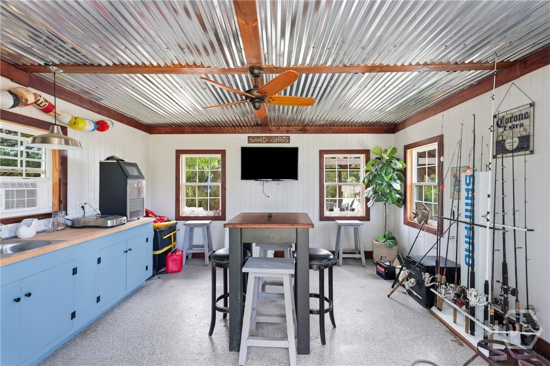 Ample oversized power to accommodate any future expansion of unit into living quarters.