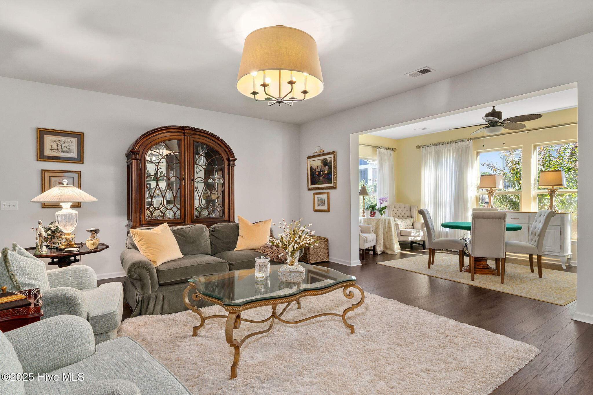 100522757 | Photo 16