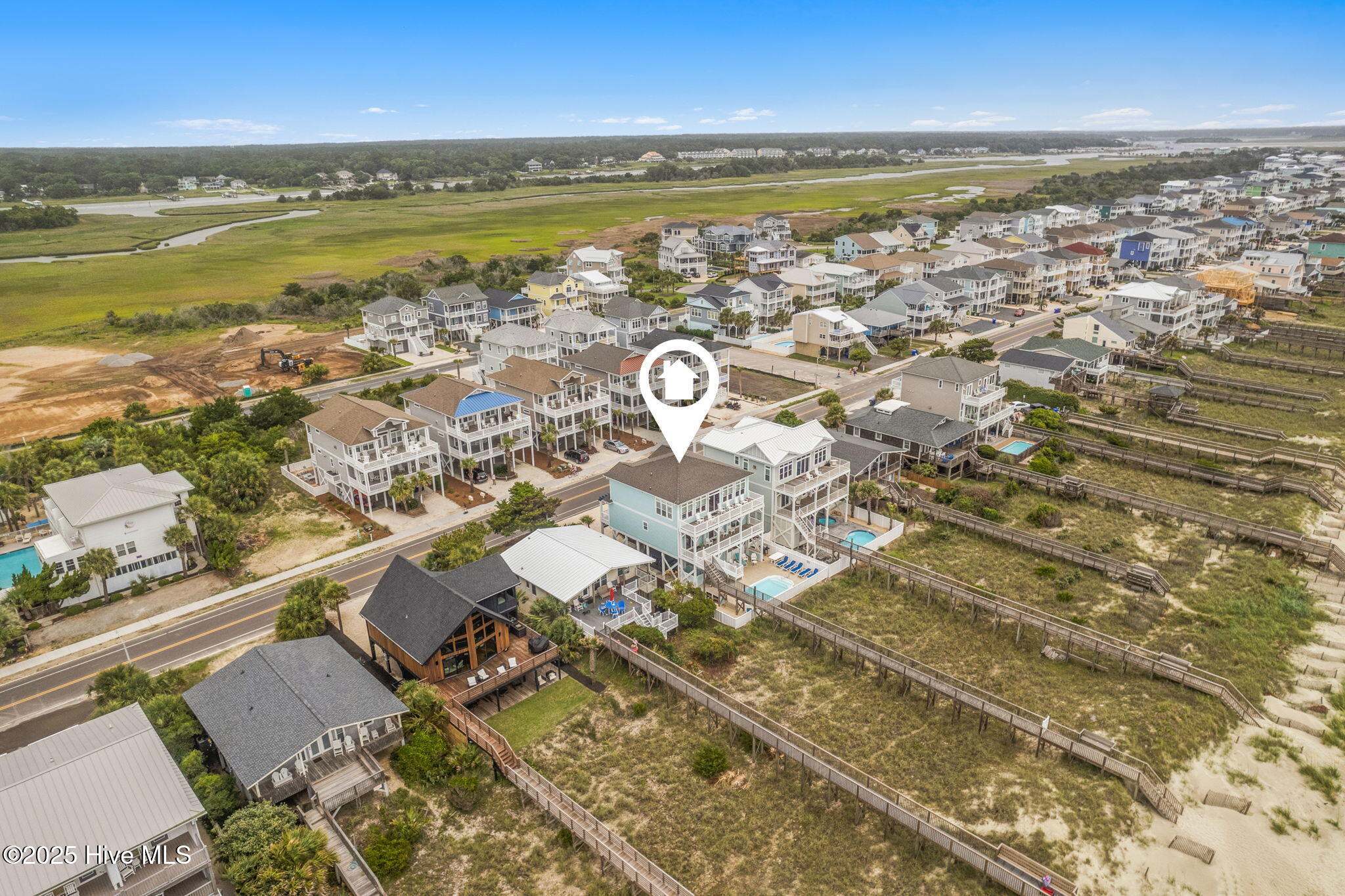 100513895 | Photo 11