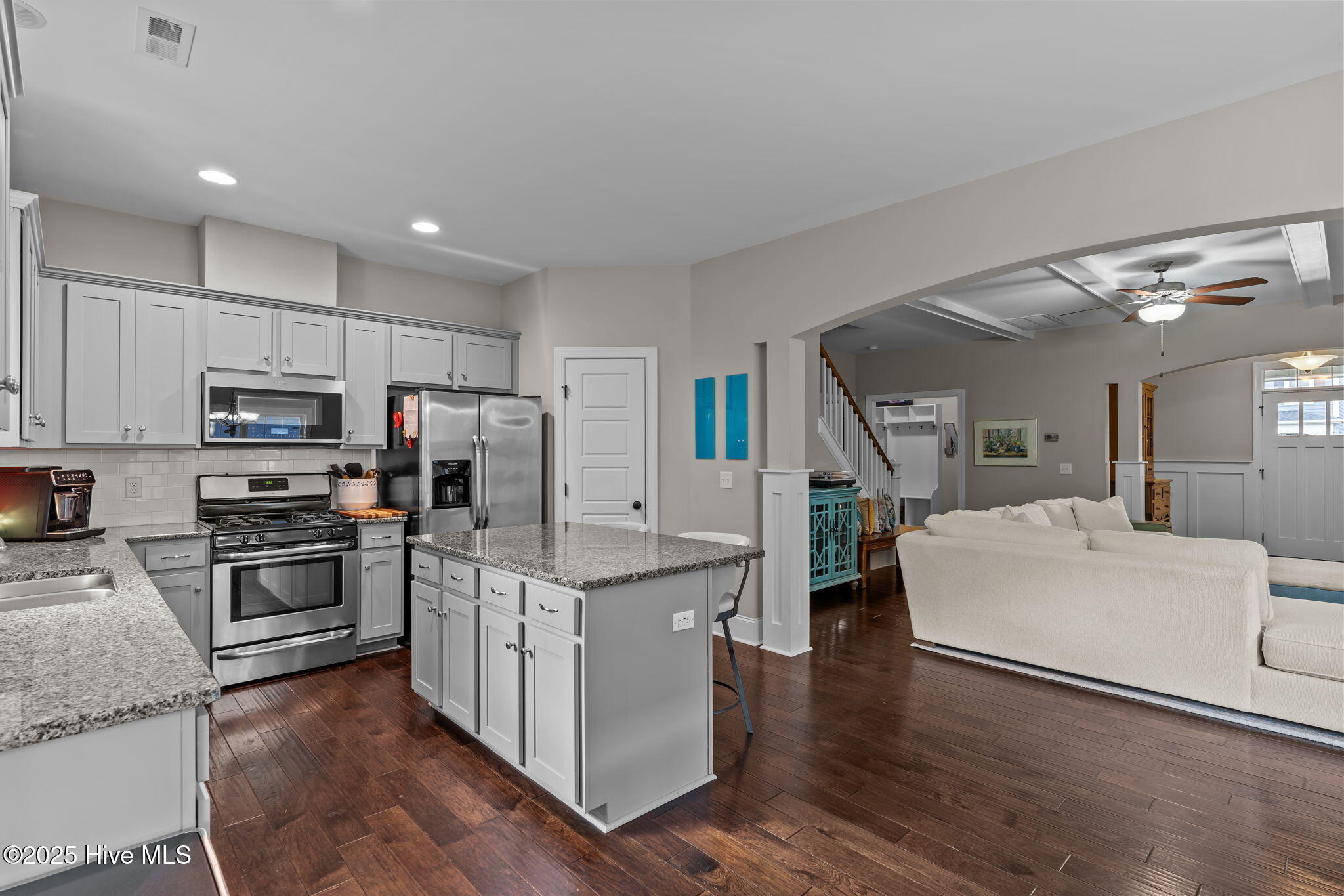 100535481 | Photo 10