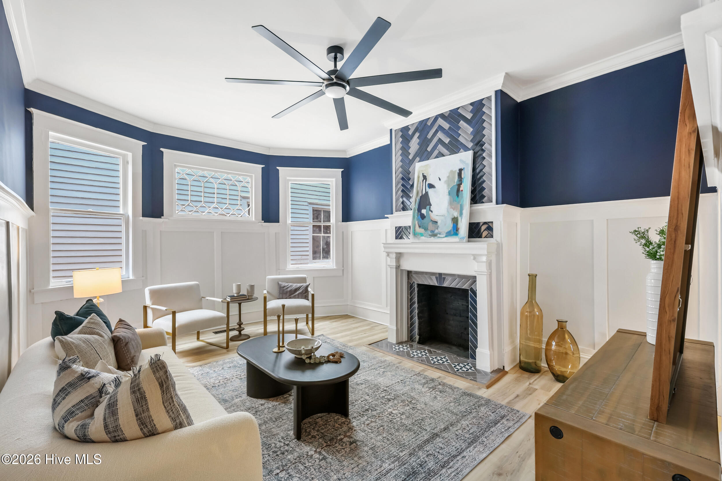 100553012 | Photo 12