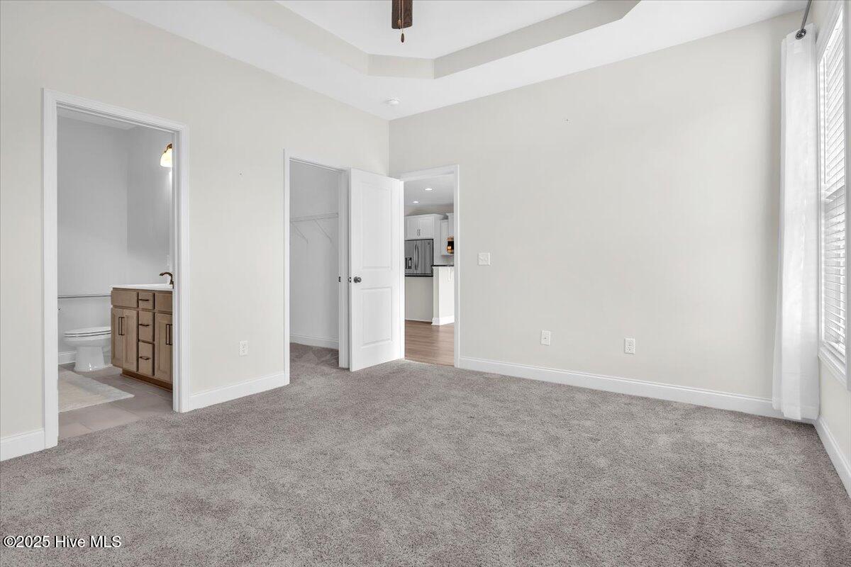 100527070 | Photo 17