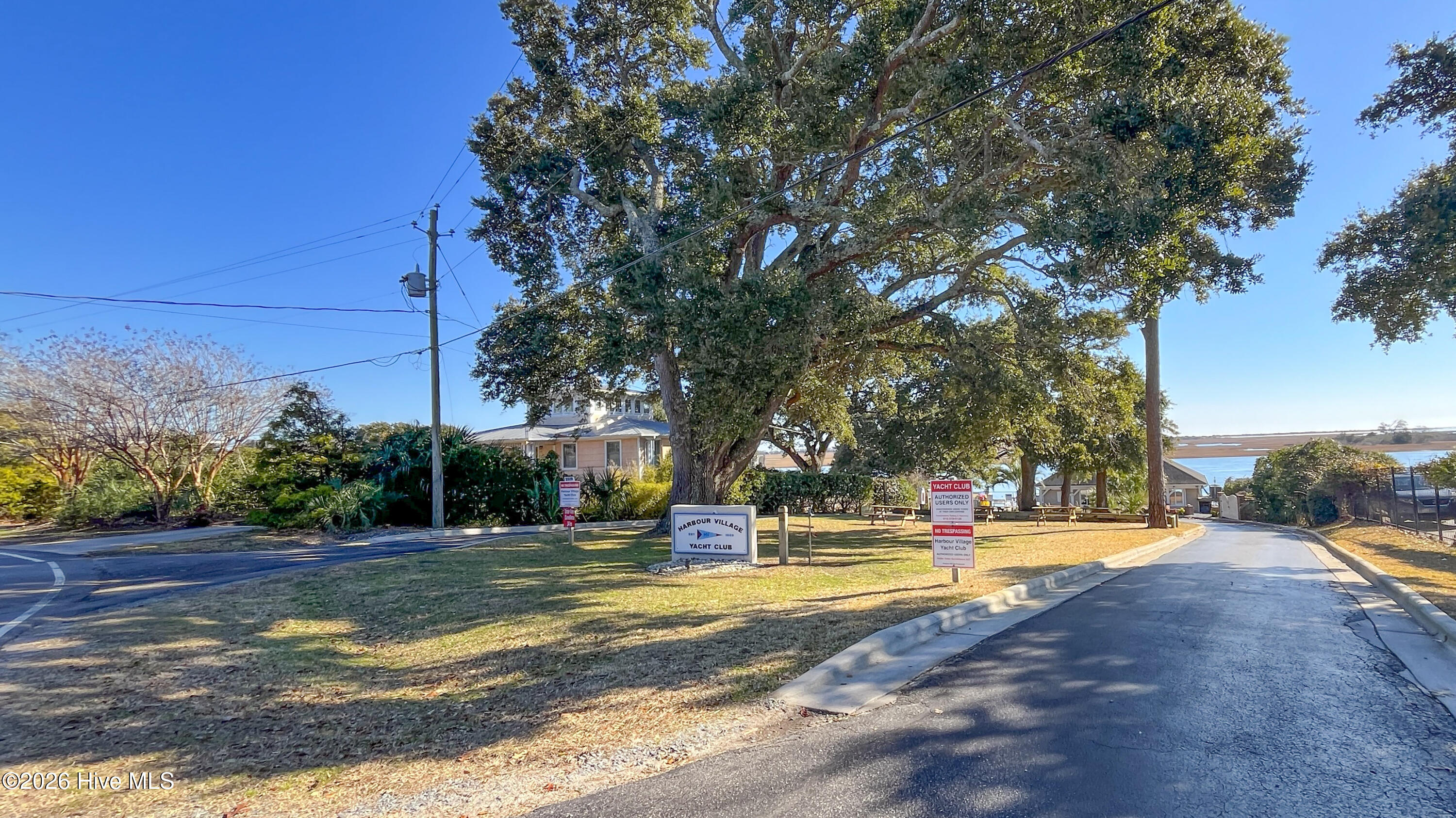 100550440 | Photo 72