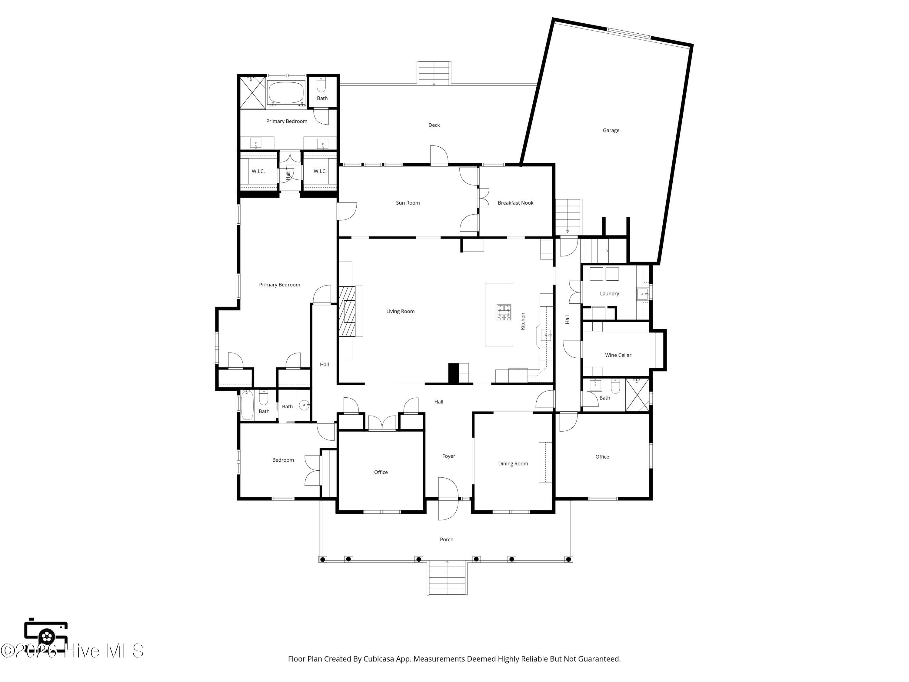 100549580 | Photo 110