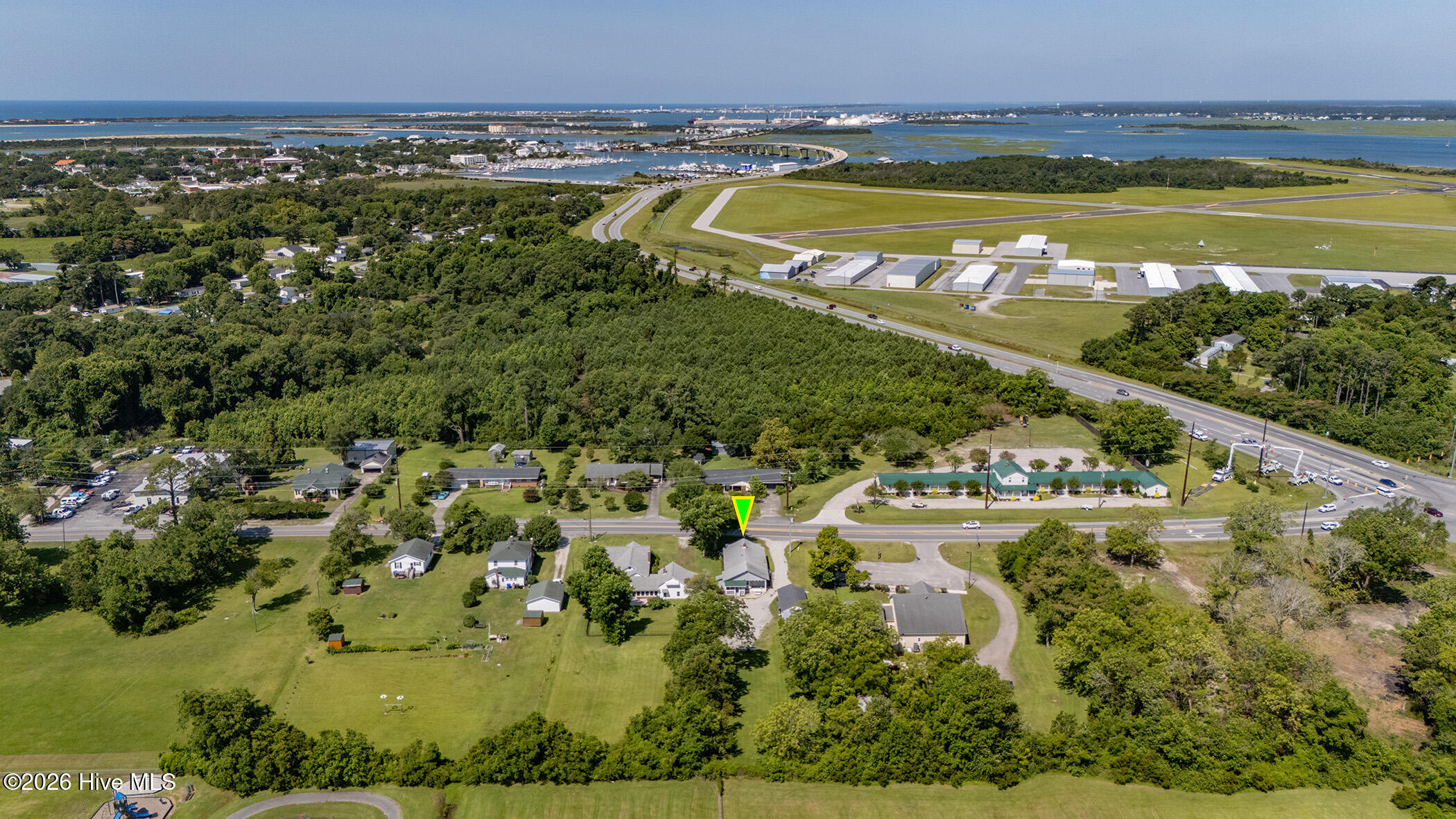 280 N Highway 101,Beaufort
