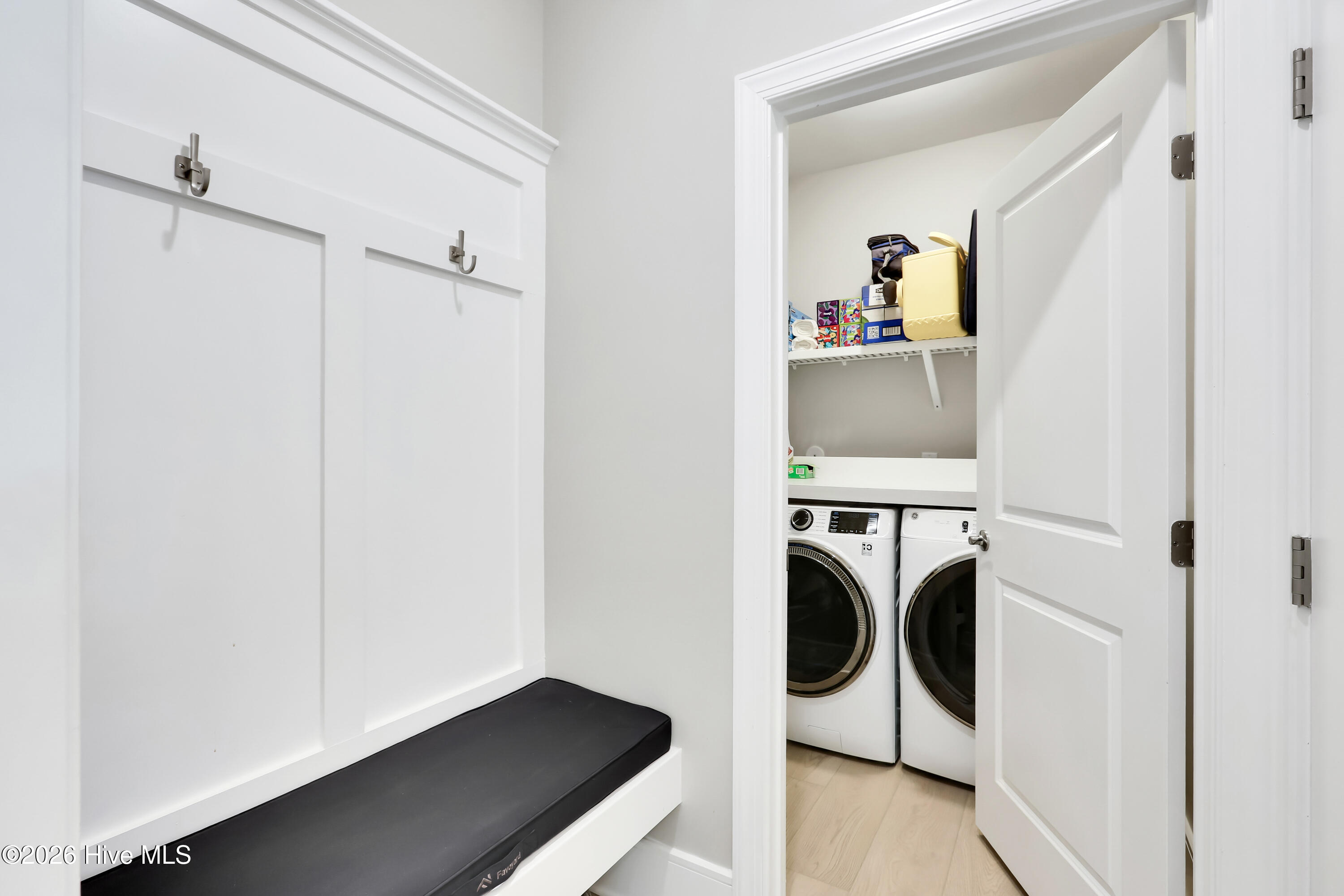 100554115 | Photo 10