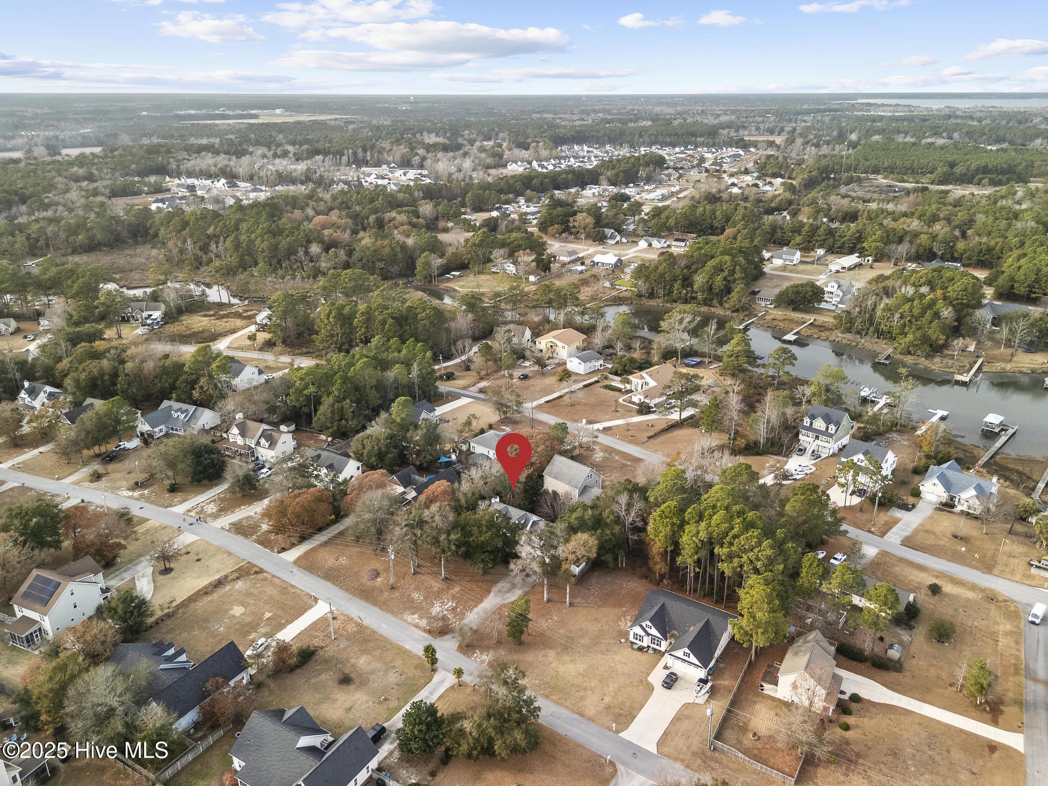 100546183 | Photo 65