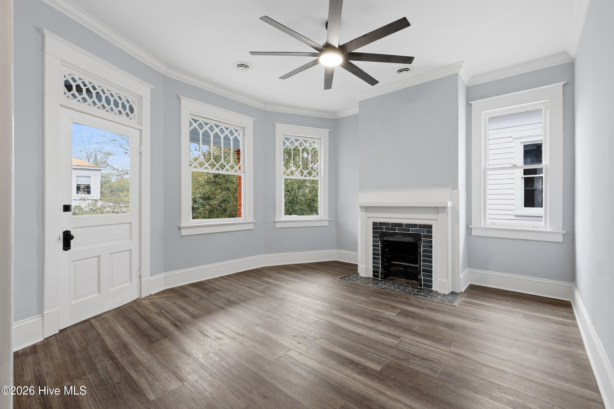 100553018 | Photo 17