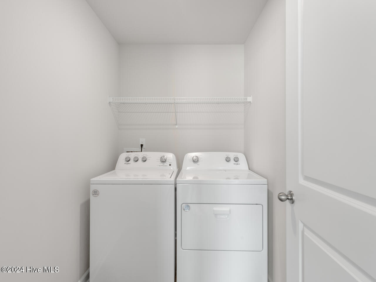 100553110 | Photo 38