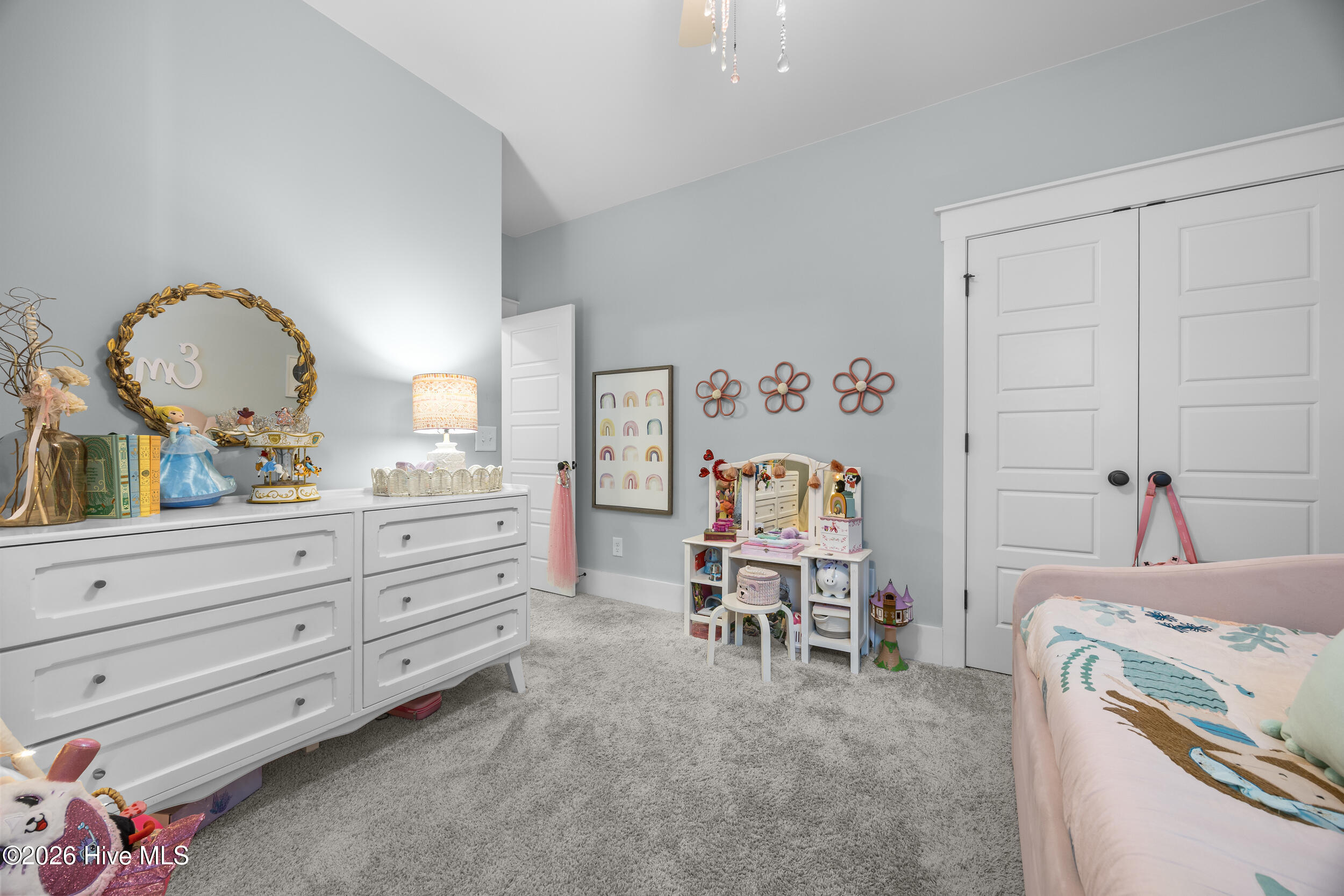 100552047 | Photo 22