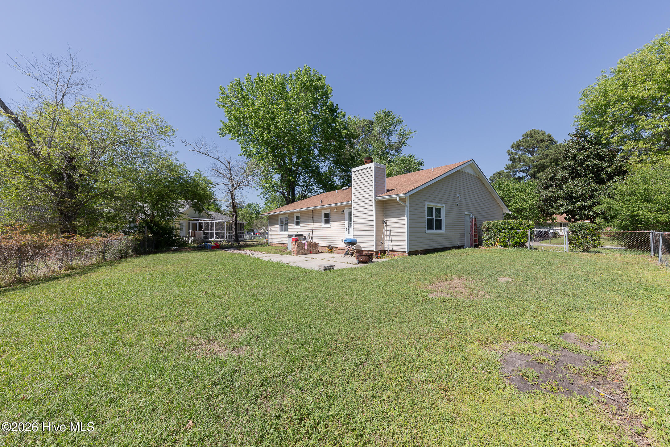 100566387 | Photo 34