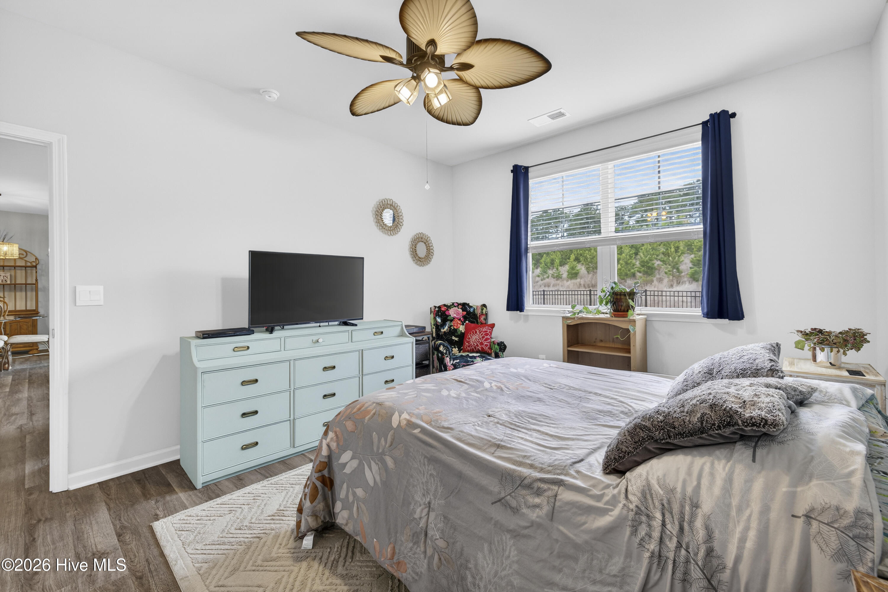 100559024 | Photo 18