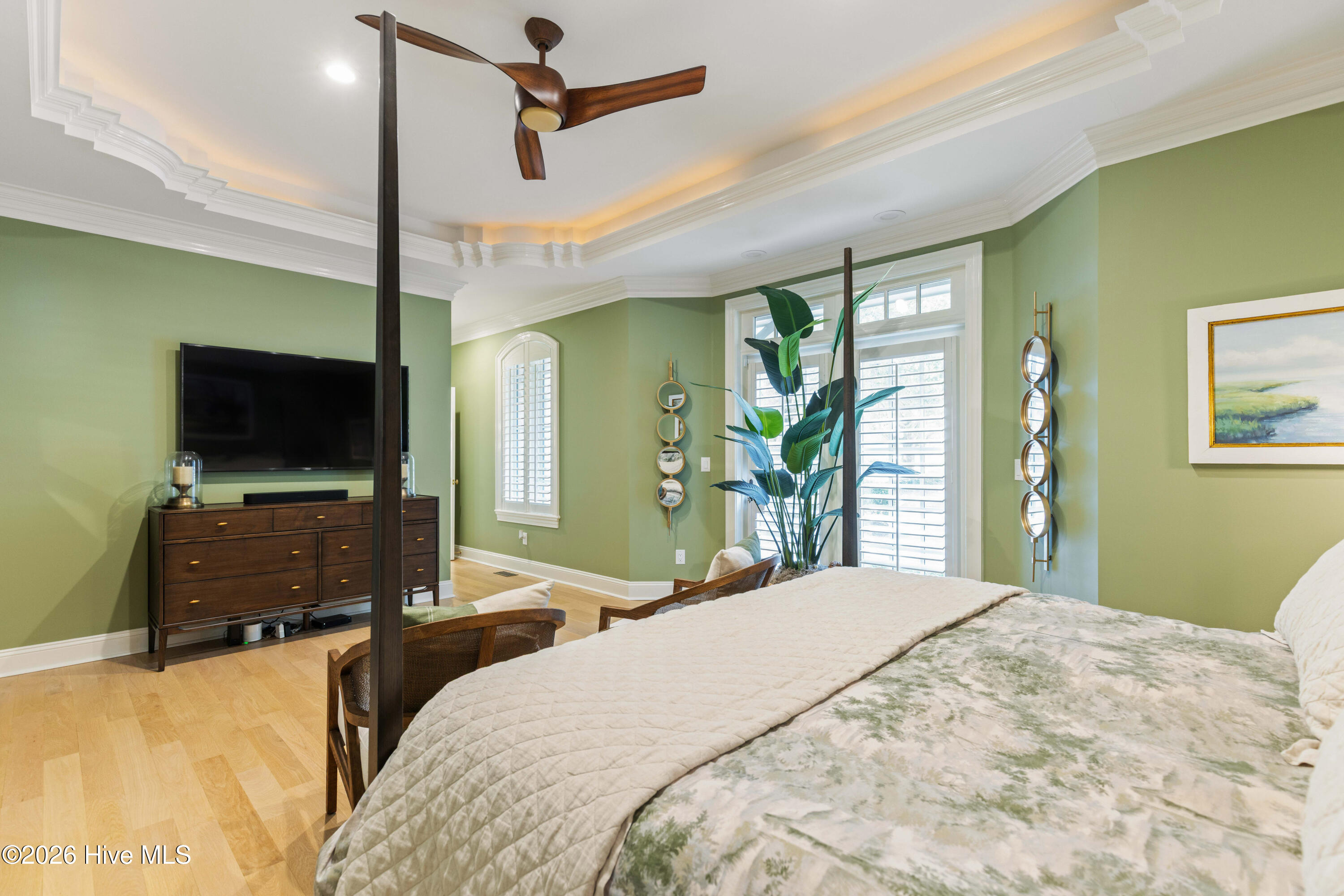 100555813 | Photo 41