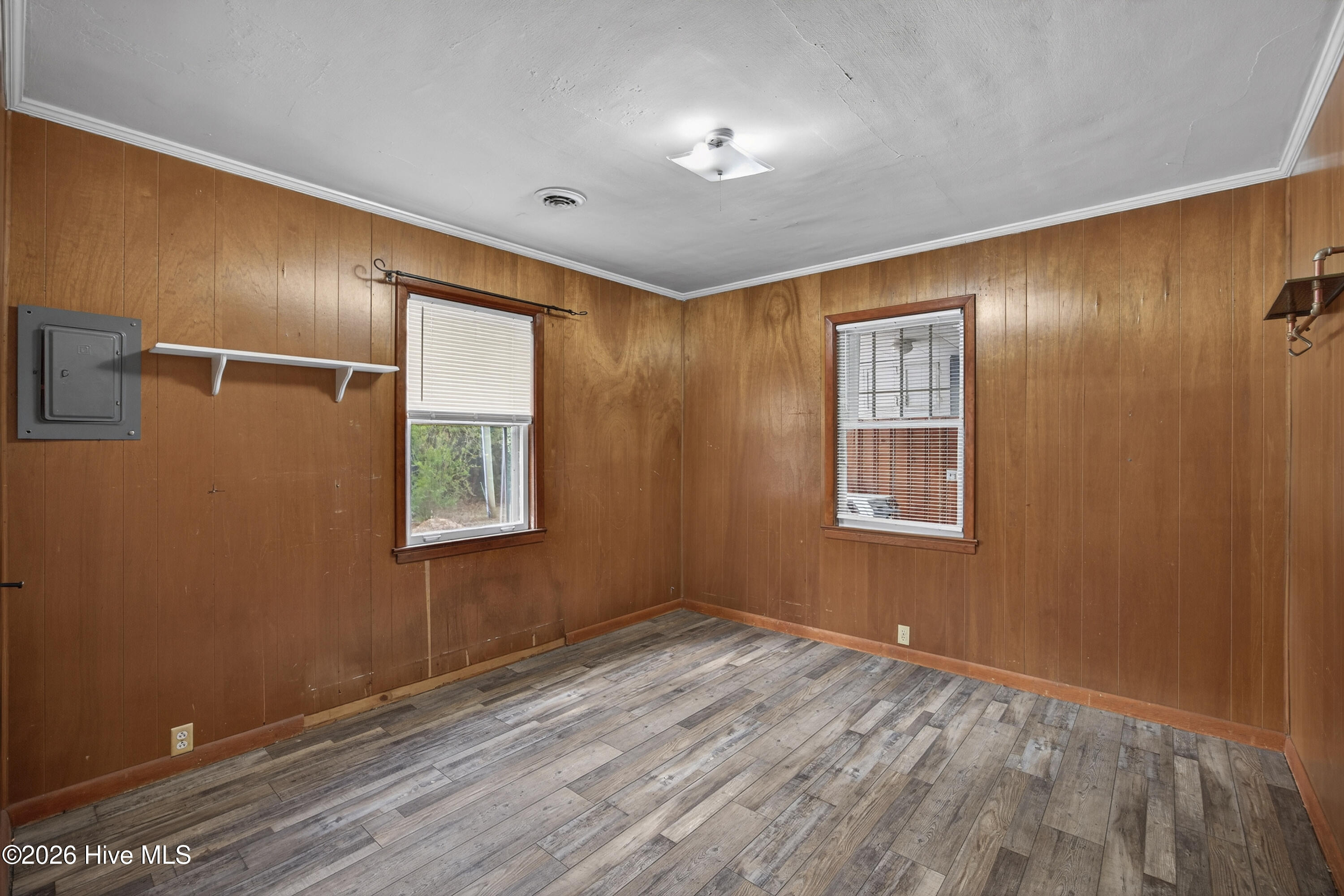 100564526 | Photo 33