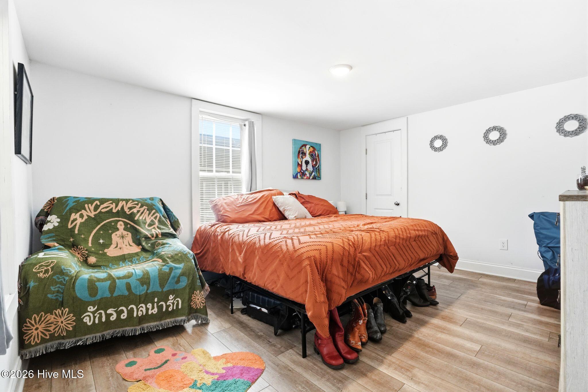 100564510 | Photo 18