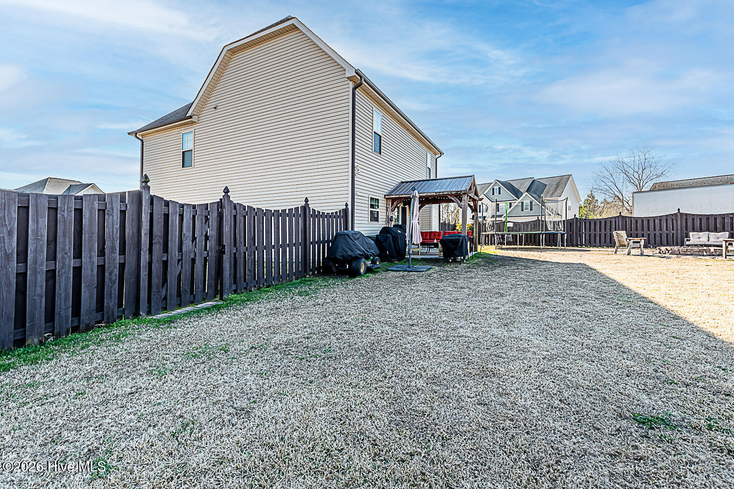 100555095 | Photo 72