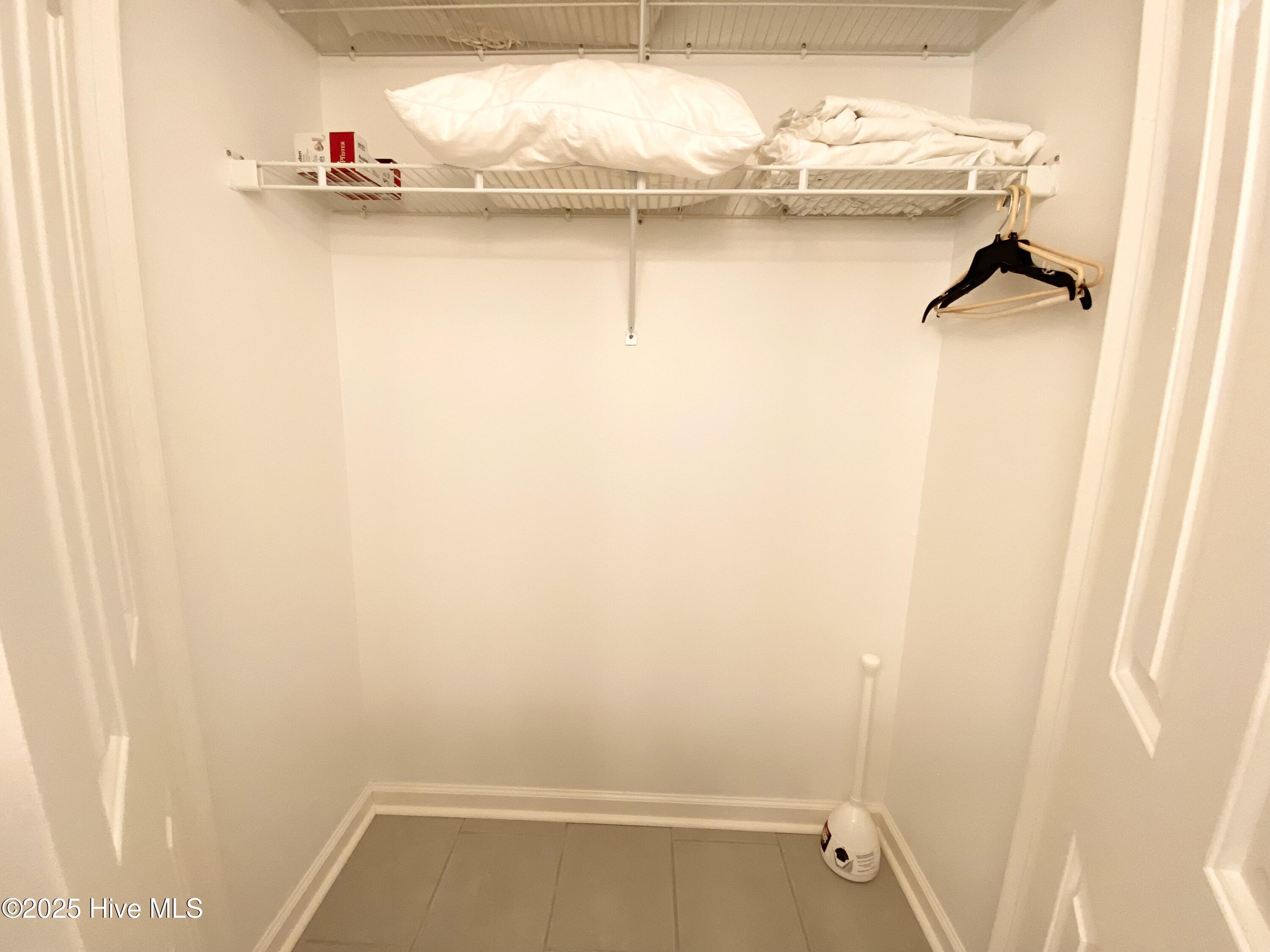 100552494 | Photo 48