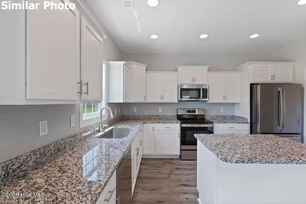 512 E Black Water Lane,Maysville
