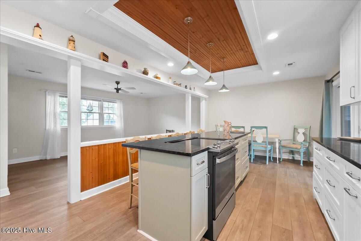 100512296 | Photo 18