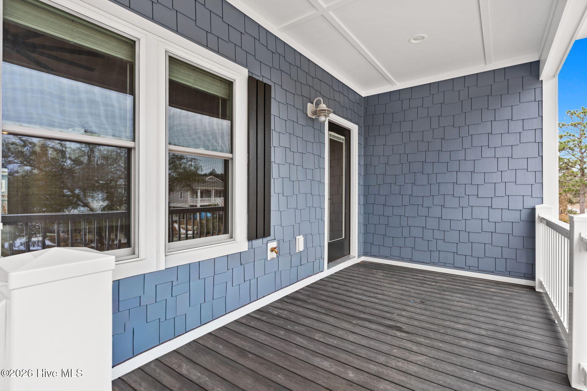 100541241 | Photo 37