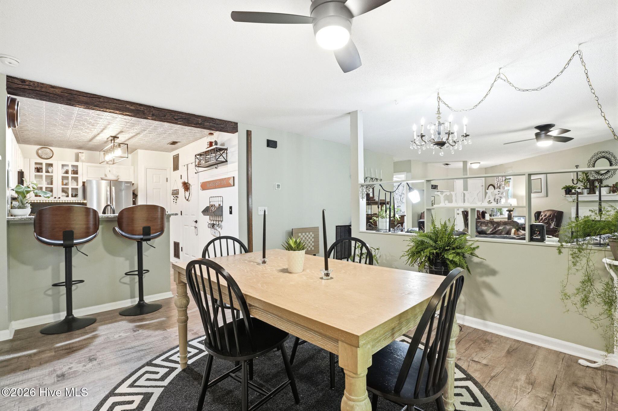 100566564 | Photo 13